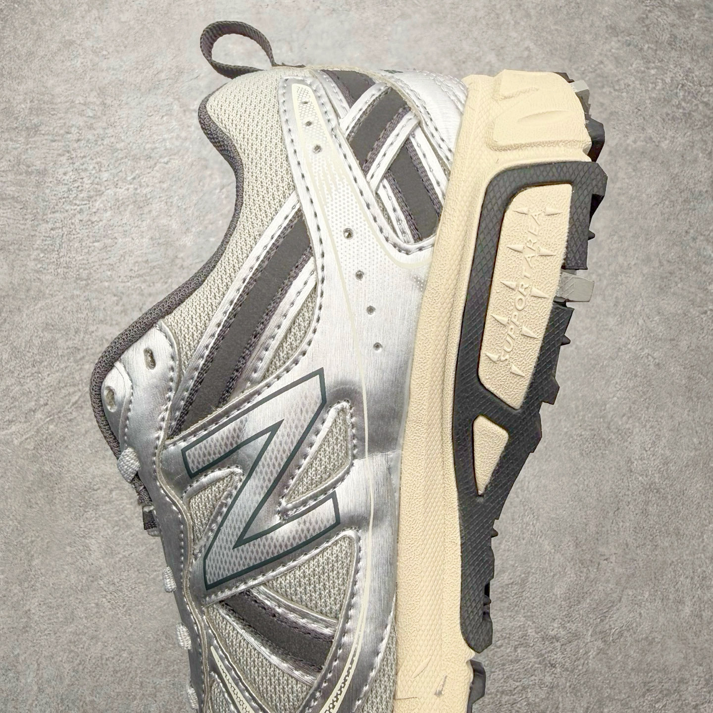 图片[7]-NEW BALANCE NB410 新百伦复古老爹鞋户外越野跑鞋 适合OUTDOOR搭配AT TREAD户外大底 给予优良抓地力 内侧support area给予良好稳定性 鞋领口山岳及鞋面等高线细节 将OUTDOOR元素完整置入COMFORT Iinsert 脚感升级 尺码：36 36.5 37 37.5 38 38.5 39 40 40.5 41 42 42.5 43 44 45-选品中心