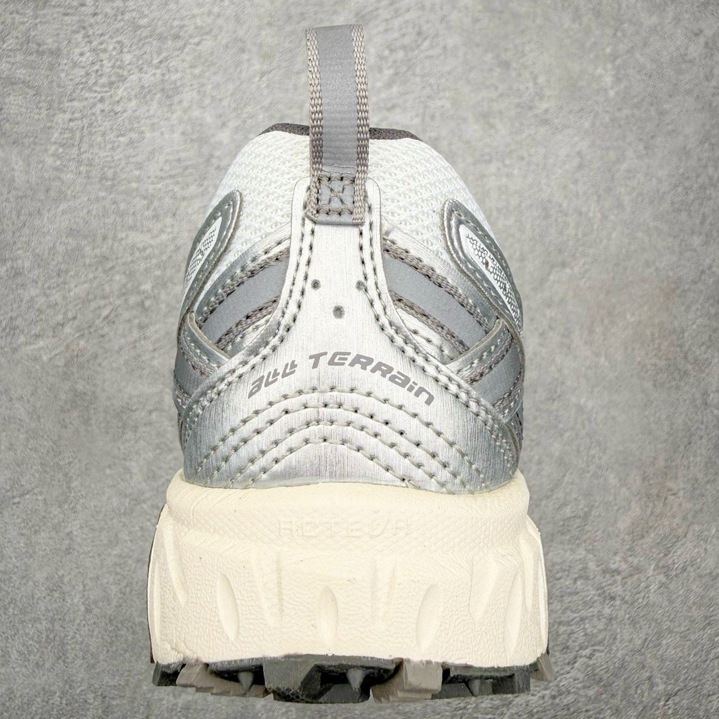 图片[8]-NEW BALANCE NB410 新百伦复古老爹鞋户外越野跑鞋 适合OUTDOOR搭配AT TREAD户外大底 给予优良抓地力 内侧support area给予良好稳定性 鞋领口山岳及鞋面等高线细节 将OUTDOOR元素完整置入COMFORT Iinsert 脚感升级 尺码：36 36.5 37 37.5 38 38.5 39 40 40.5 41 42 42.5 43 44 45-选品中心