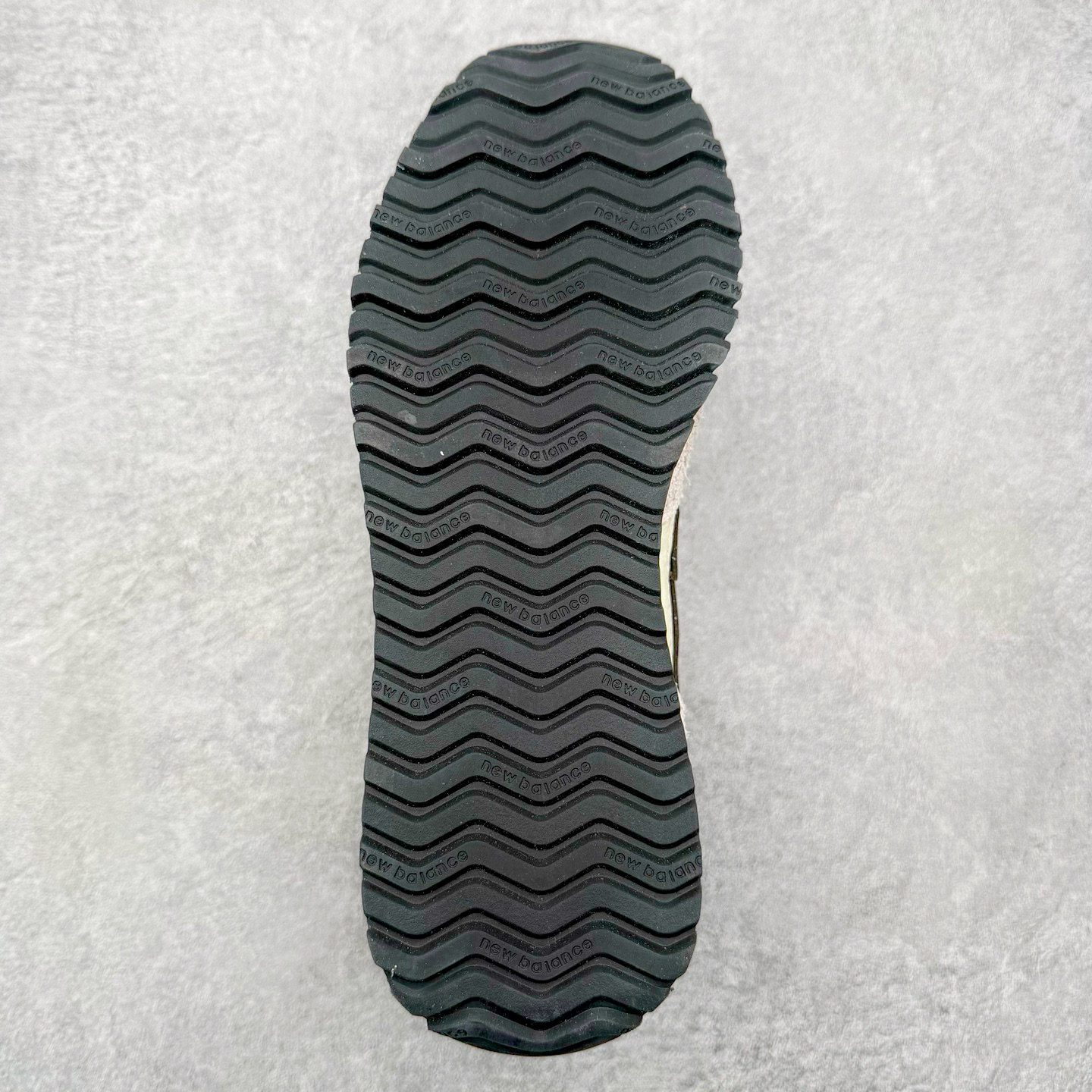 图片[9]-＃福利特价 New Balance U471 NB新百伦织物牛剖层革春夏薄底鞋防滑耐磨平衡轻便低帮生活休闲鞋 尺码：36 37 37.5 38 38.5 39.5 40 40.5 41.5 42 42.5 43 44 44.5 45-选品中心
