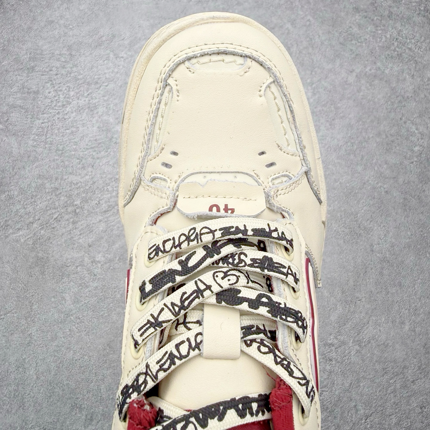 图片[4]-＃TG性价比 Balenciaga Hamptons Worn-Out 巴黎世家涤纶（聚酯纤维）牛皮革 圆头系带 低帮 生活休闲鞋板鞋 尺码：35 36 37 38 39 40 41 42 43 44 45 46-选品中心