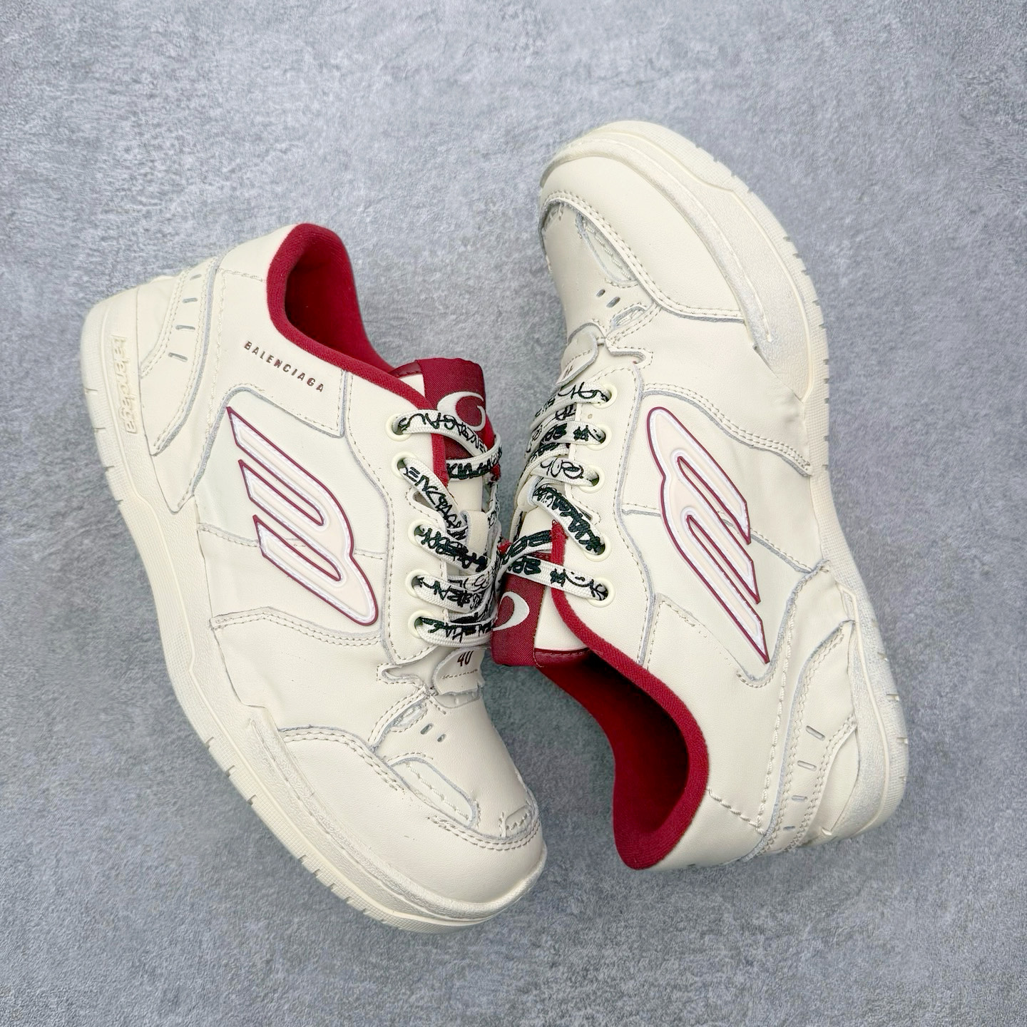图片[3]-＃TG性价比 Balenciaga Hamptons Worn-Out 巴黎世家涤纶（聚酯纤维）牛皮革 圆头系带 低帮 生活休闲鞋板鞋 尺码：35 36 37 38 39 40 41 42 43 44 45 46-选品中心