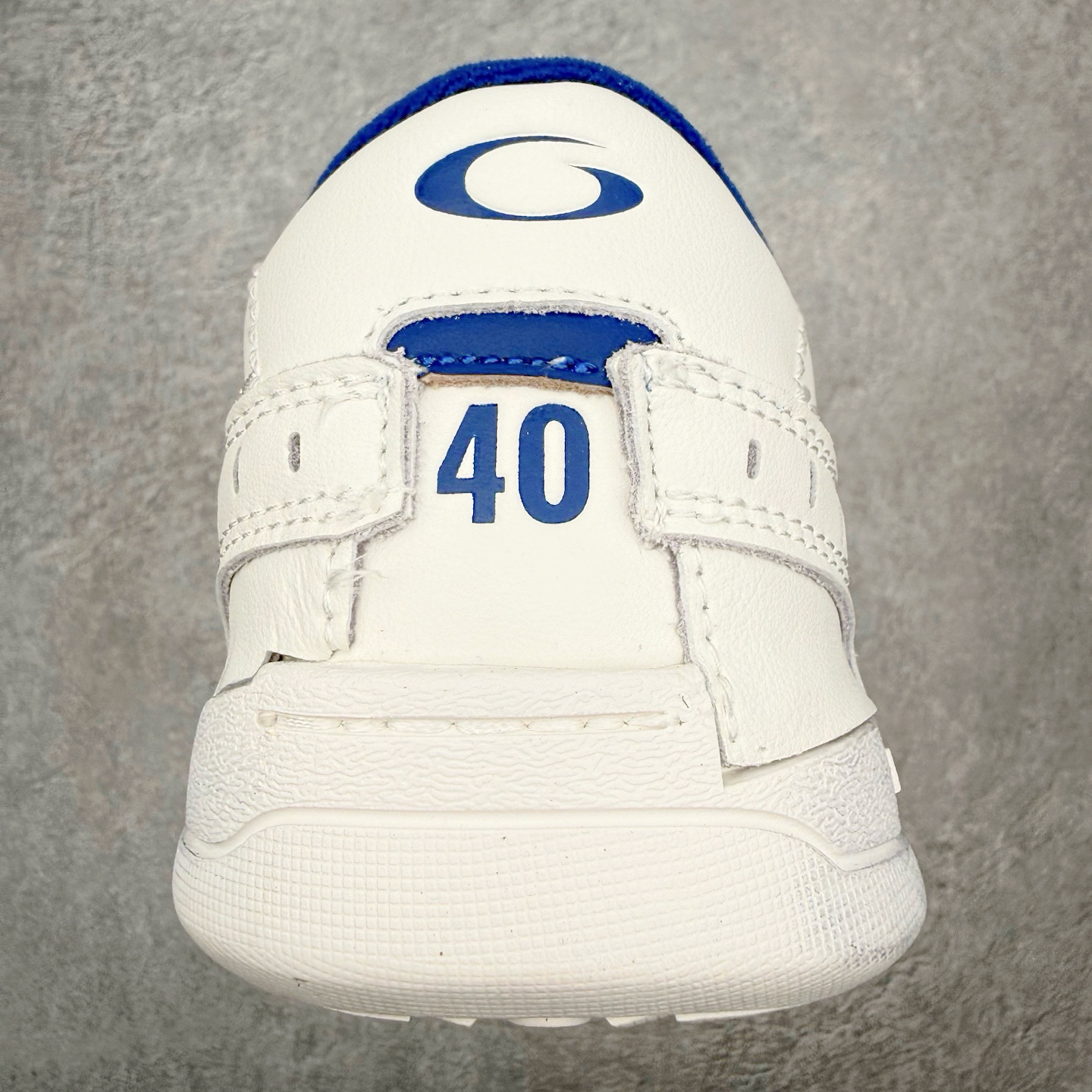 图片[8]-＃TG性价比 Balenciaga Hamptons Worn-Out 巴黎世家涤纶（聚酯纤维）牛皮革 圆头系带 低帮 生活休闲鞋板鞋 尺码：35 36 37 38 39 40 41 42 43 44 45 46-选品中心