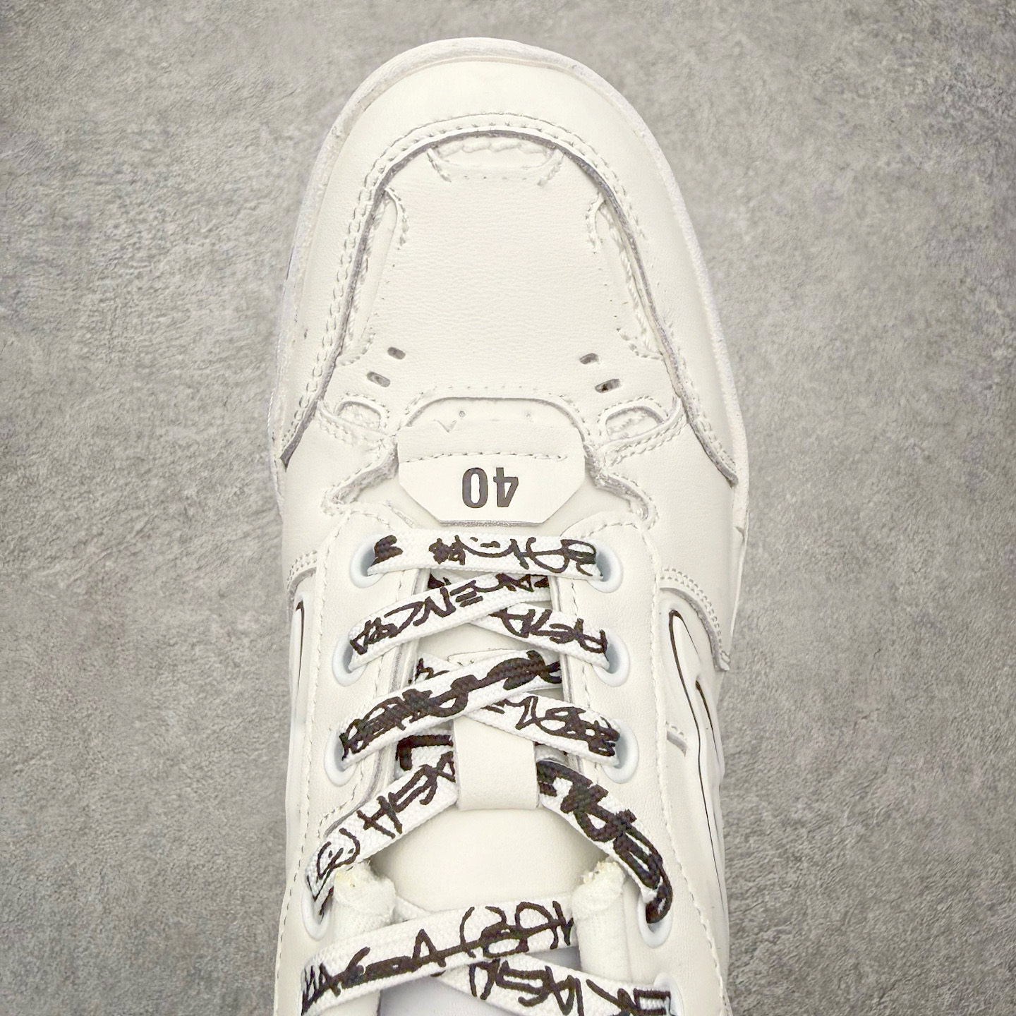 图片[4]-＃TG性价比 Balenciaga Hamptons Worn-Out 巴黎世家涤纶（聚酯纤维）牛皮革 圆头系带 低帮 生活休闲鞋板鞋 尺码：35 36 37 38 39 40 41 42 43 44 45 46-选品中心