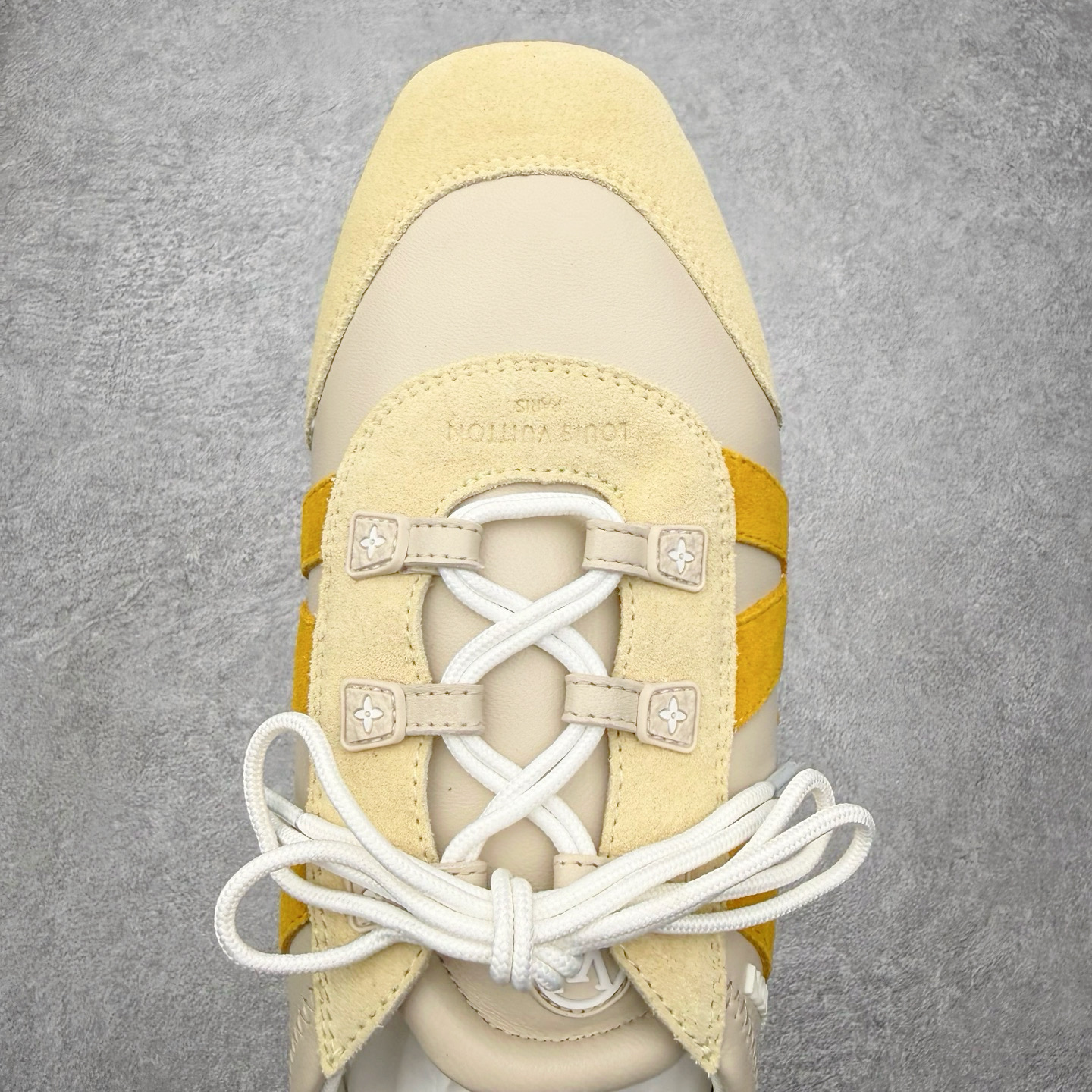 图片[4]-LOUIS VUITTON Sneakerina LV德训鞋 羊皮革 圆头系带 芭蕾风低帮生活休闲鞋 尺码：35 36 37 38 39 40-选品中心