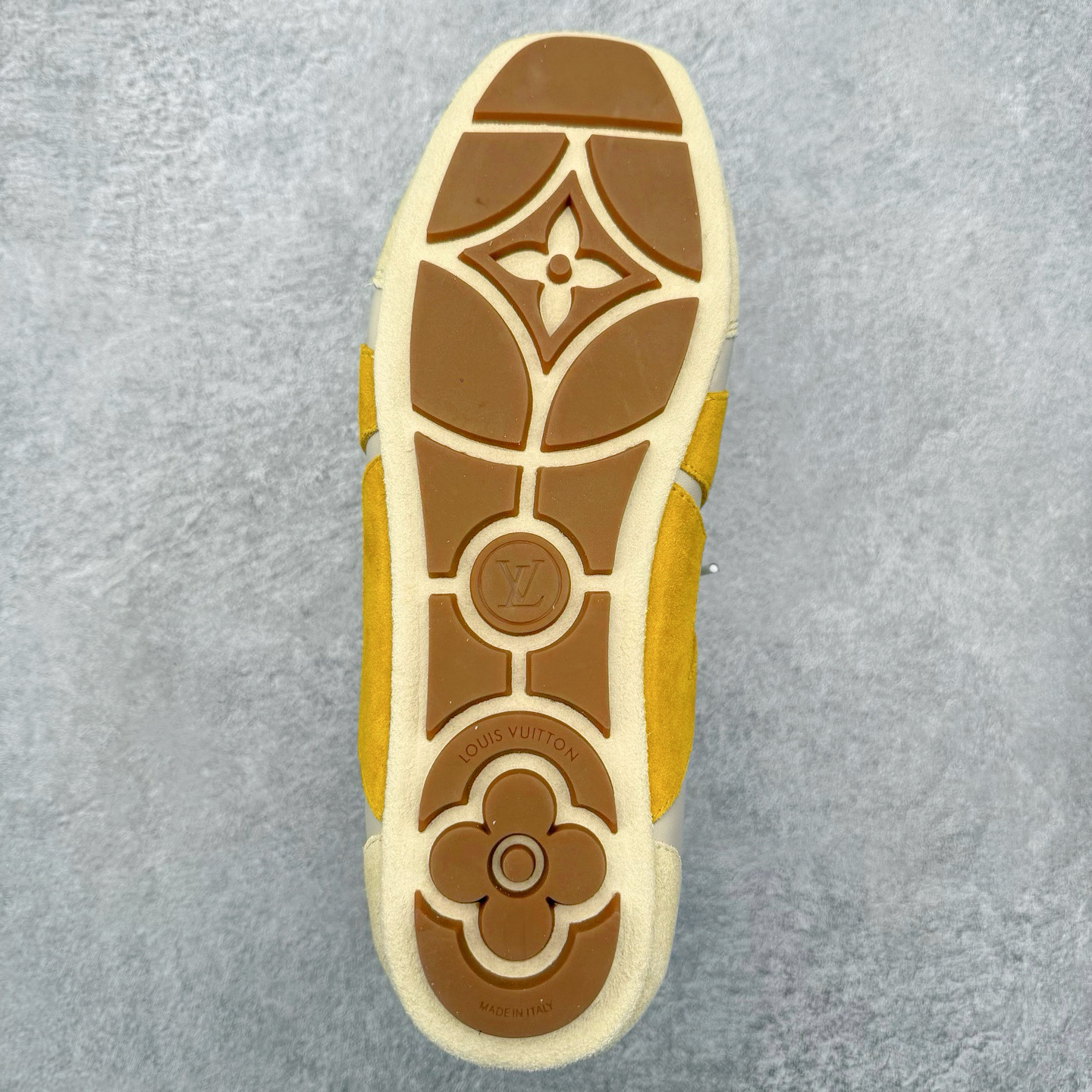 图片[9]-LOUIS VUITTON Sneakerina LV德训鞋 羊皮革 圆头系带 芭蕾风低帮生活休闲鞋 尺码：35 36 37 38 39 40-选品中心