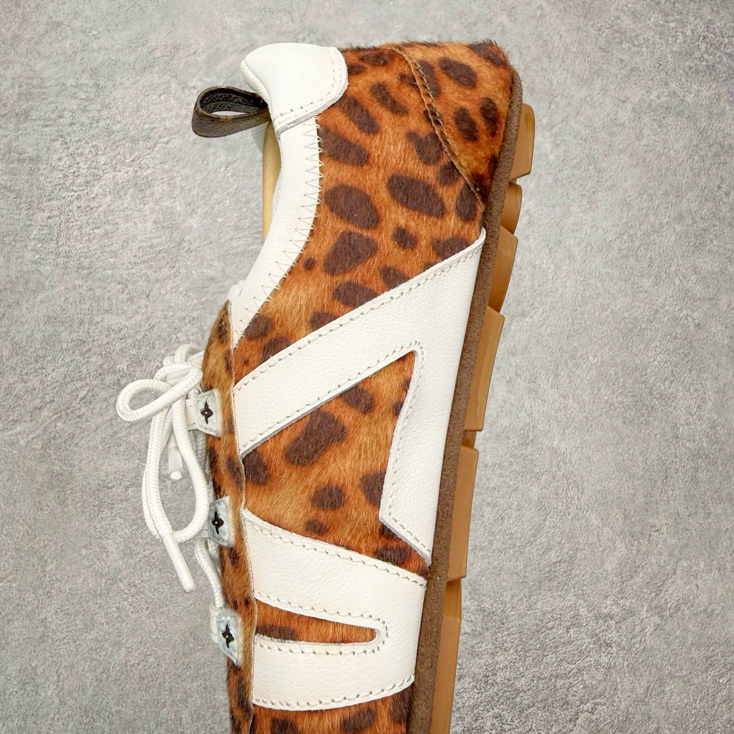 图片[7]-LOUIS VUITTON Sneakerina LV德训鞋 羊皮革 圆头系带 芭蕾风低帮生活休闲鞋 尺码：35 36 37 38 39 40-选品中心