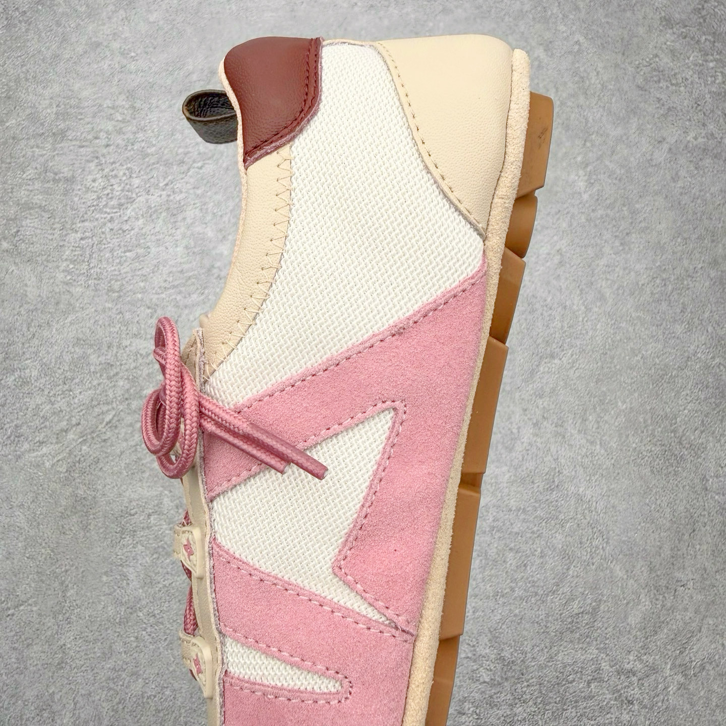 图片[7]-LOUIS VUITTON Sneakerina LV德训鞋 羊皮革 圆头系带 芭蕾风低帮生活休闲鞋 尺码：35 36 37 38 39 40-选品中心