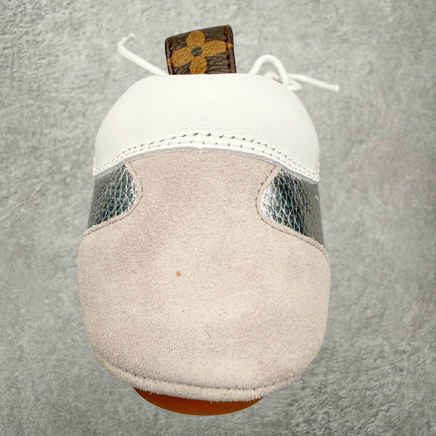 图片[8]-LOUIS VUITTON Sneakerina LV德训鞋 羊皮革 圆头系带 芭蕾风低帮生活休闲鞋 尺码：35 36 37 38 39 40-选品中心