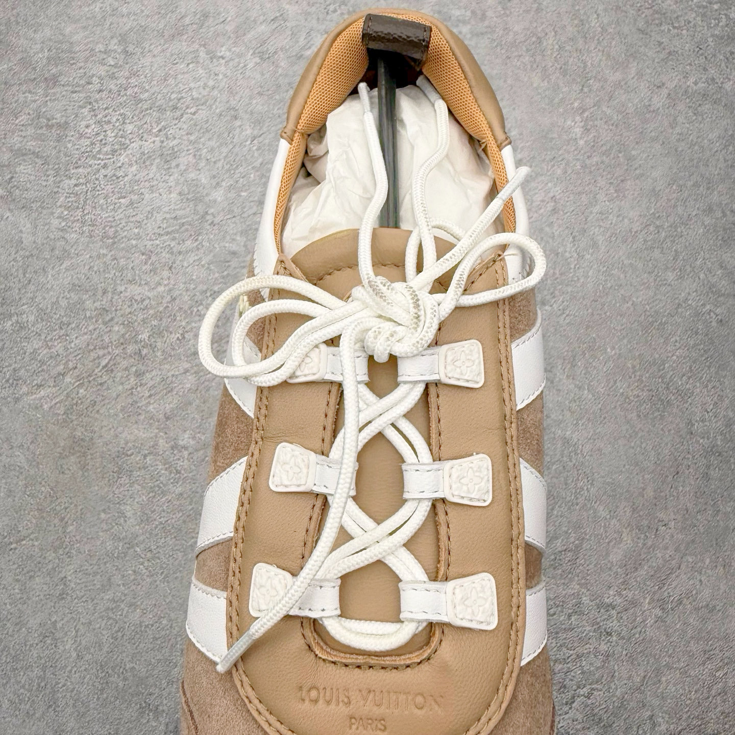 图片[5]-LOUIS VUITTON Sneakerina LV德训鞋 羊皮革 圆头系带 芭蕾风低帮生活休闲鞋 尺码：35 36 37 38 39 40-选品中心
