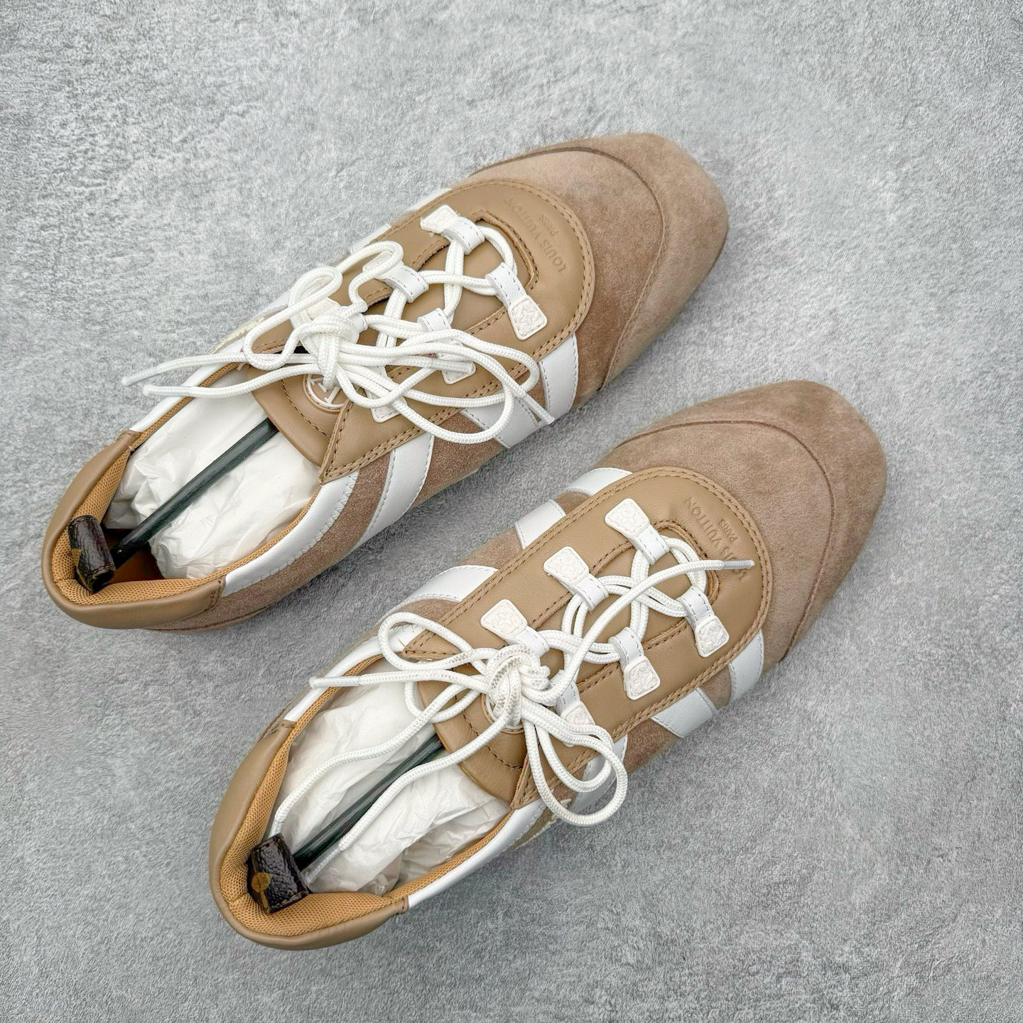 图片[3]-LOUIS VUITTON Sneakerina LV德训鞋 羊皮革 圆头系带 芭蕾风低帮生活休闲鞋 尺码：35 36 37 38 39 40-选品中心