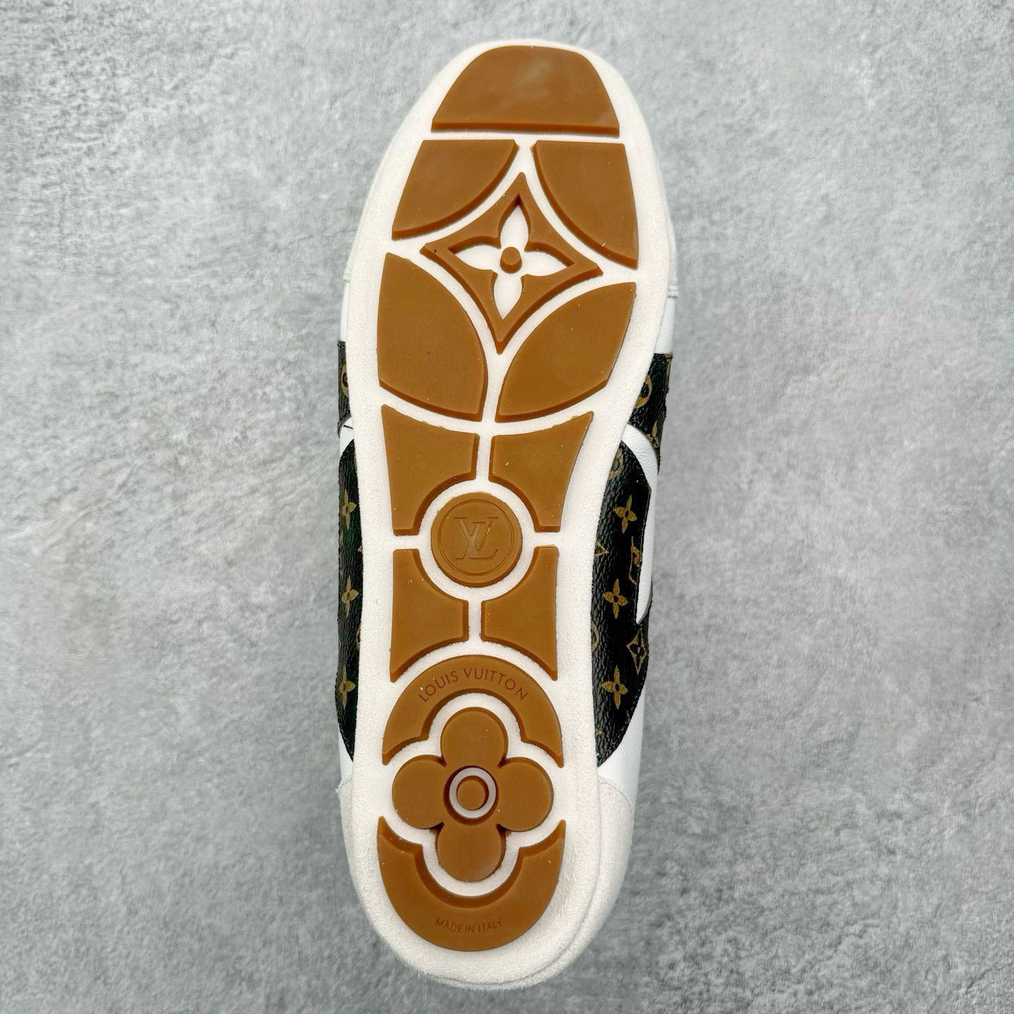 图片[9]-LOUIS VUITTON Sneakerina LV德训鞋 羊皮革 圆头系带 芭蕾风低帮生活休闲鞋 尺码：35 36 37 38 39 40-选品中心