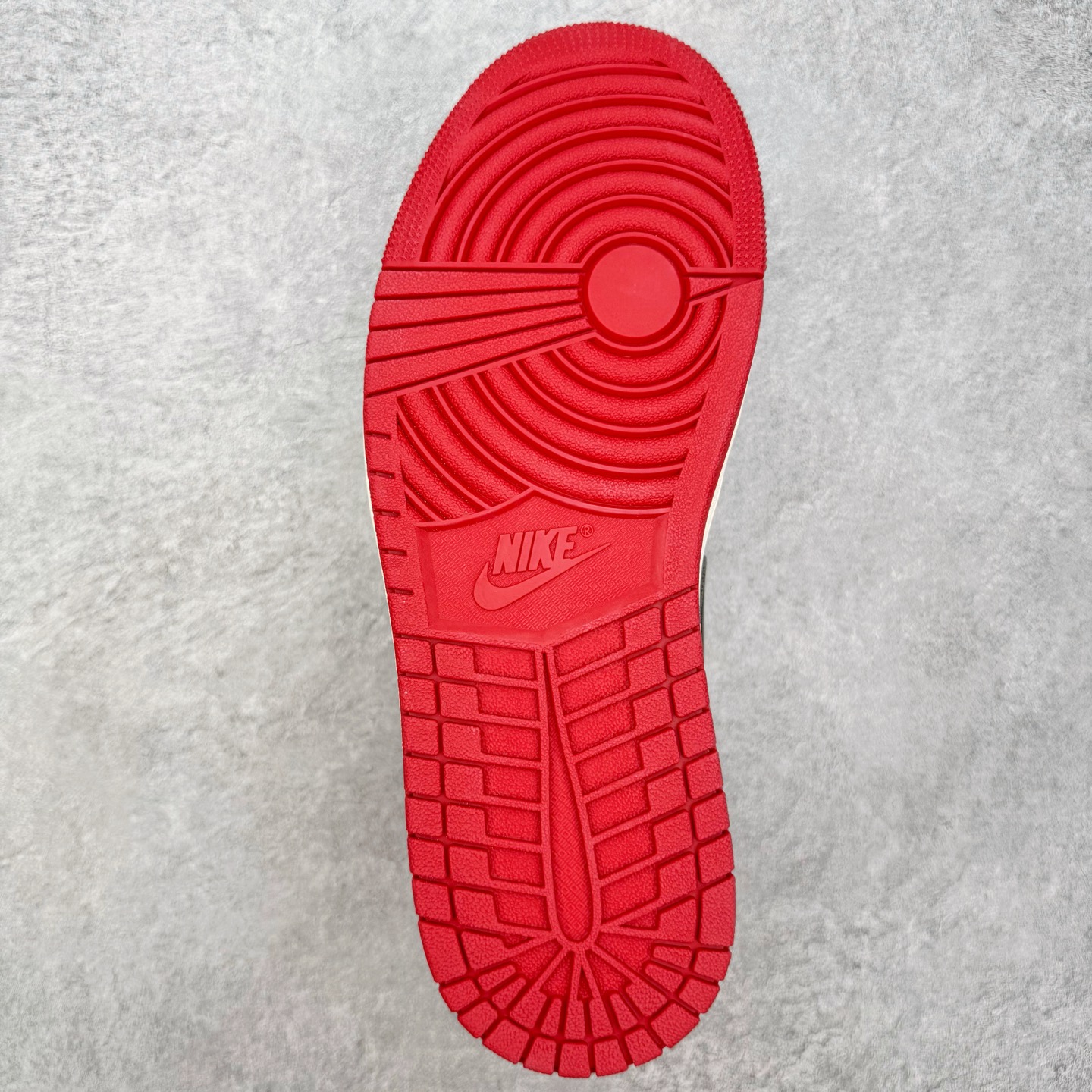 ＃DG纯原福利‼️Air Jordan AJ1 系列 高端零售特供批次 产品品控稳定性领先行业 各方面均
