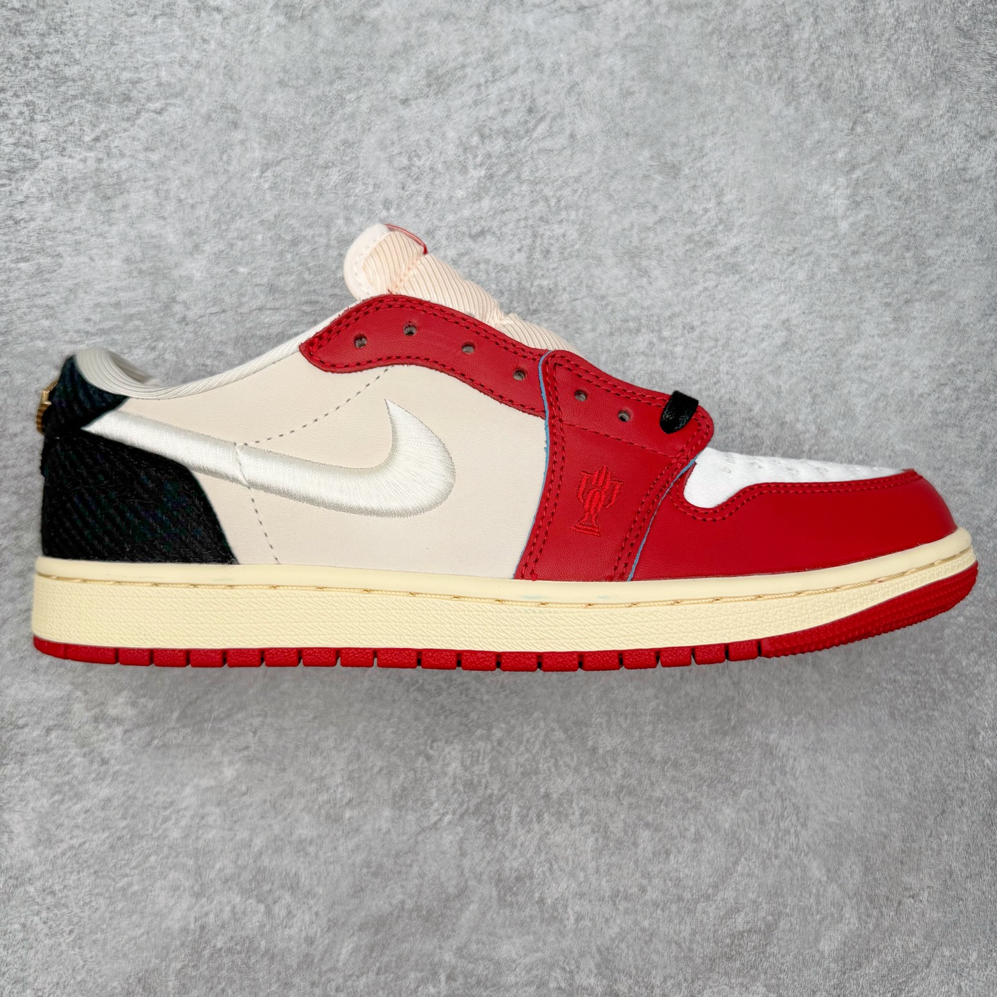 ＃DG纯原福利‼️Air Jordan AJ1 系列 高端零售特供批次 产品品控稳定性领先行业 各方面均