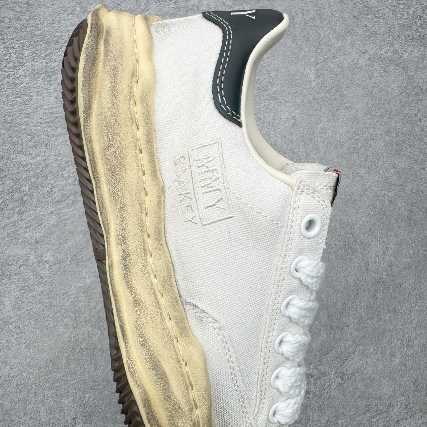 Maison Mihara Yasuhiro Blakey Sneakers 三原康裕贝壳头创新溶解风变