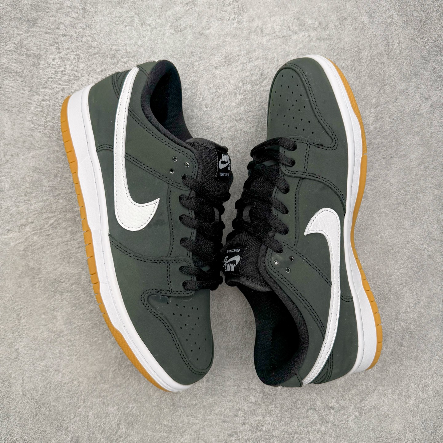 ＃YC纯原 NK SB Dunk Low Pro 黑白生胶 CD2563-006 实力大厂出品 新配色陆