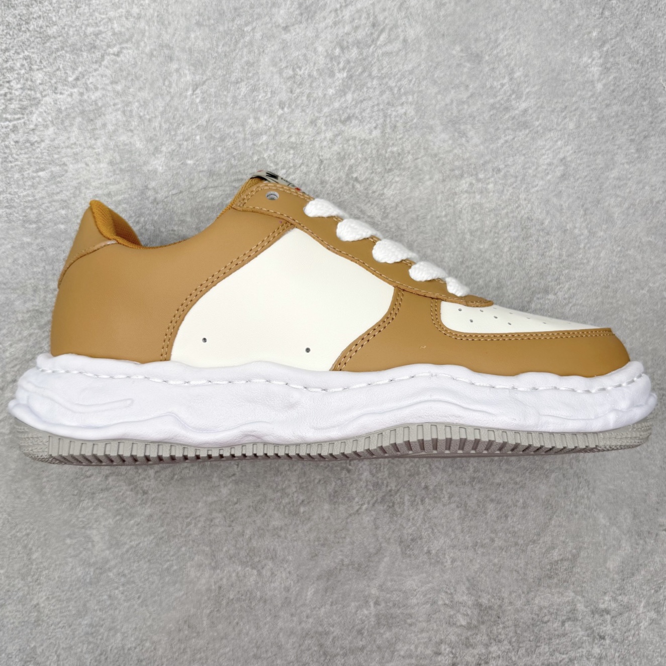 Maison Mihara Yasuhiro Wayne Sneakers 三原康裕空军创新溶解风变形溶