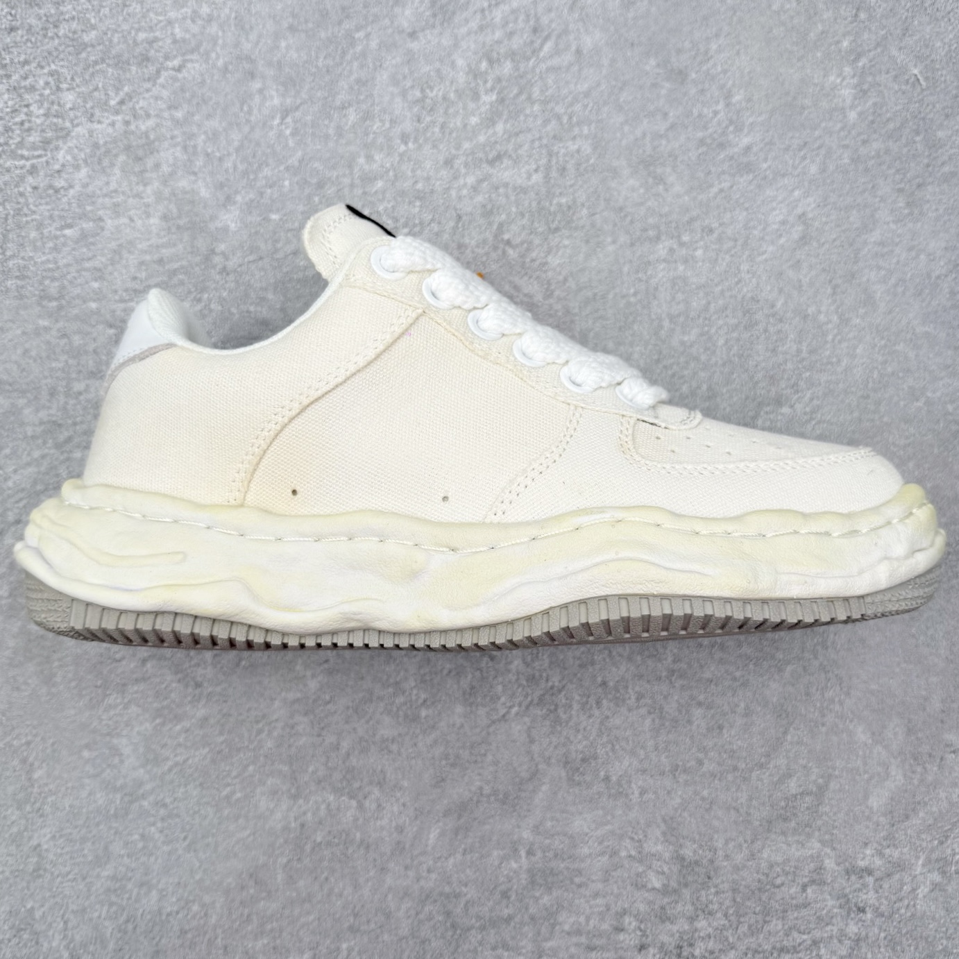 Maison Mihara Yasuhiro Wayne Sneakers 三原康裕空军创新溶解风变形溶