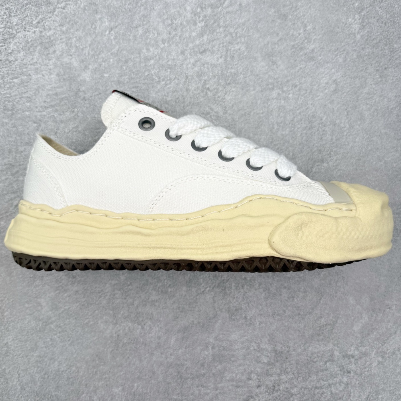 Maison Mihara Yasuhiro Hank Sneakers 三原康裕开口笑创新溶解风变形溶