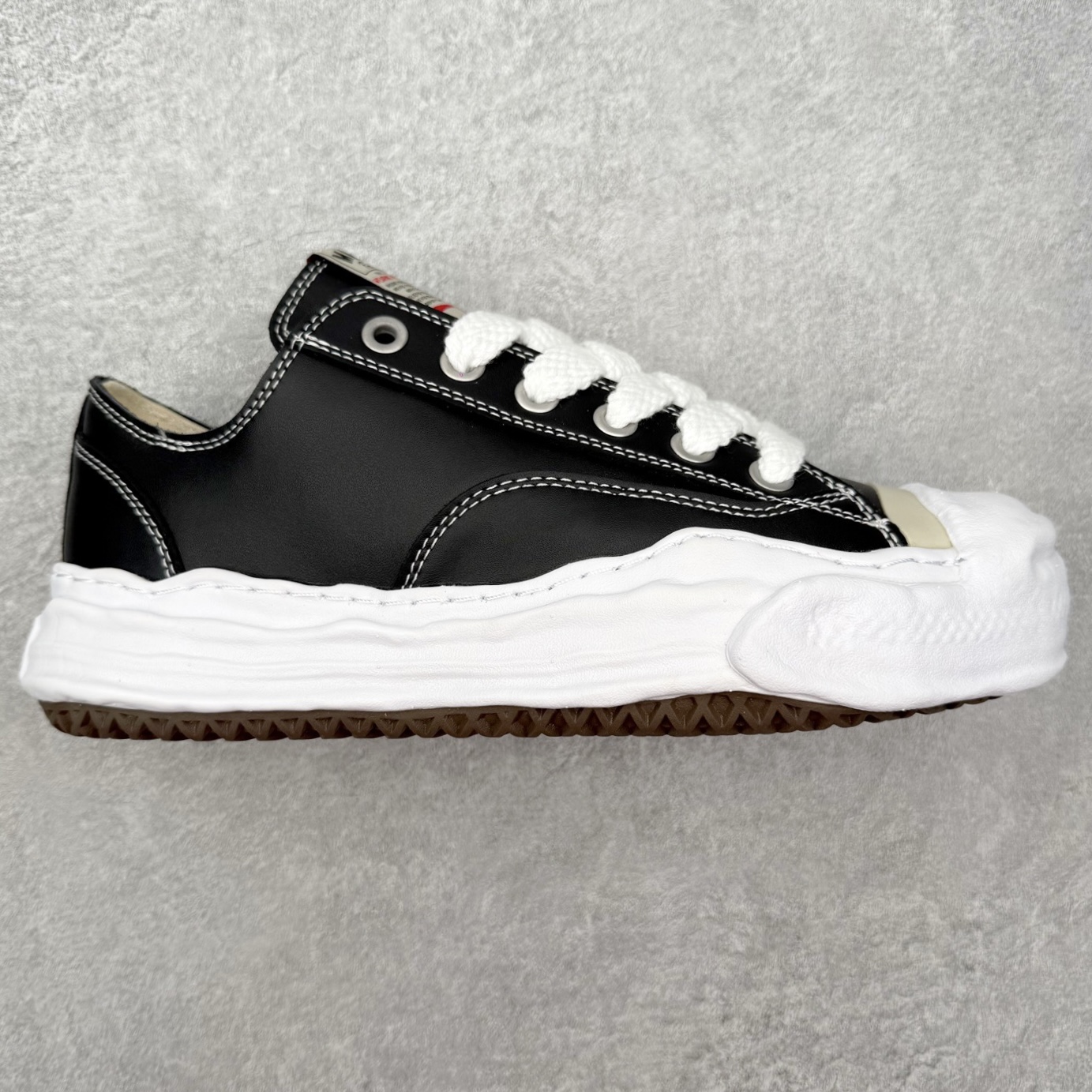 Maison Mihara Yasuhiro Hank Sneakers 三原康裕开口笑创新溶解风变形溶