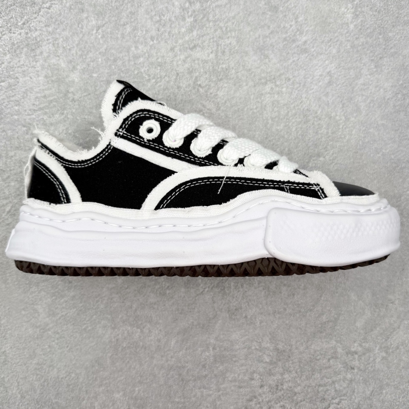 Maison Mihara Yasuhiro Peterson Sneakers 三原康裕创新溶解风变形