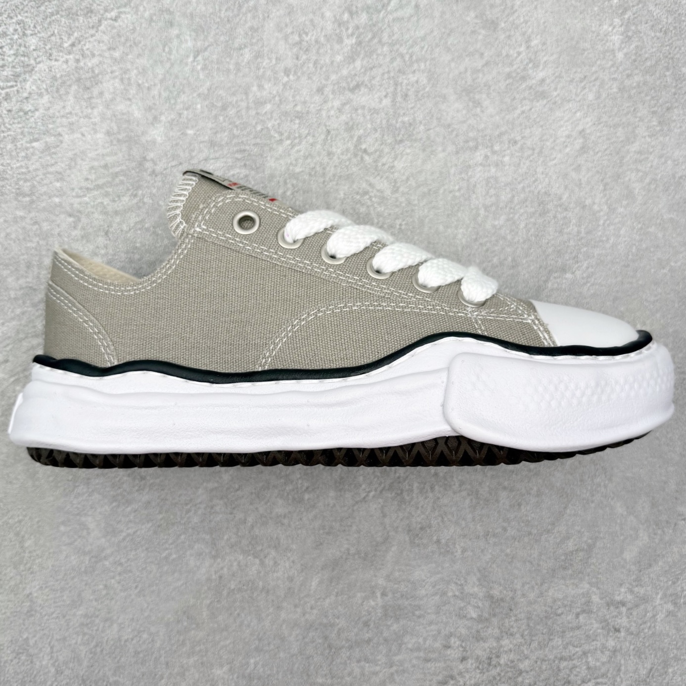 Maison Mihara Yasuhiro Peterson Sneakers 三原康裕创新溶解风变形