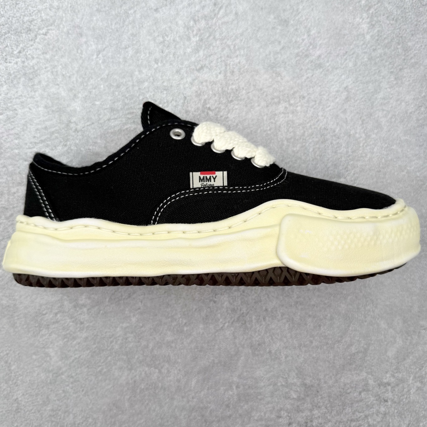 Maison Mihara Yasuhiro Baker Sneakers 三原康裕创新溶解风变形溶解鞋