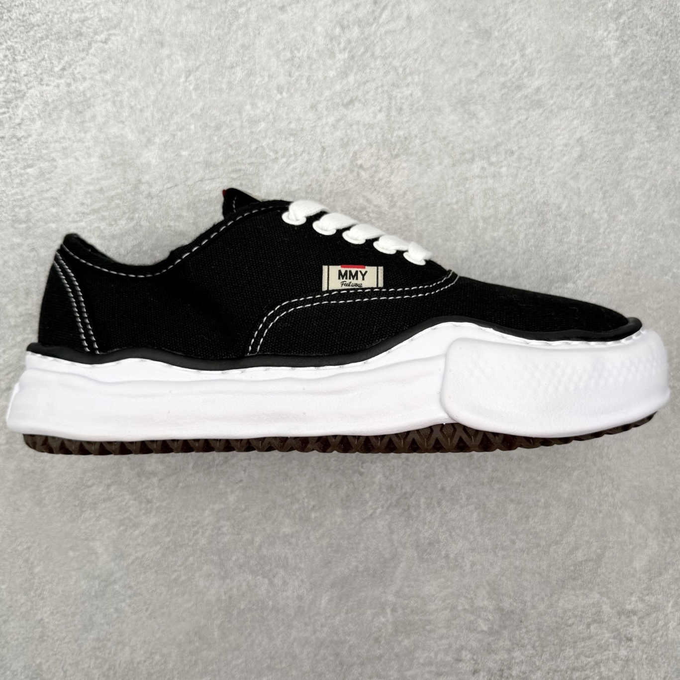 Maison Mihara Yasuhiro Baker Sneakers 三原康裕创新溶解风变形溶解鞋