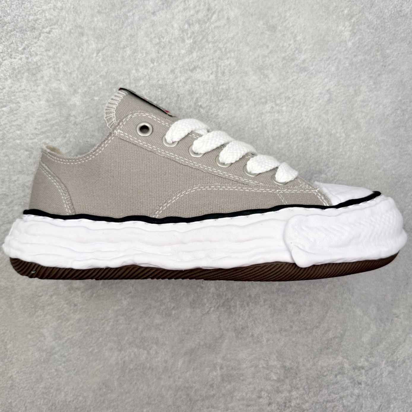 Maison Mihara Yasuhiro OG Sole Sneakers 三原康裕创新溶解风变形溶