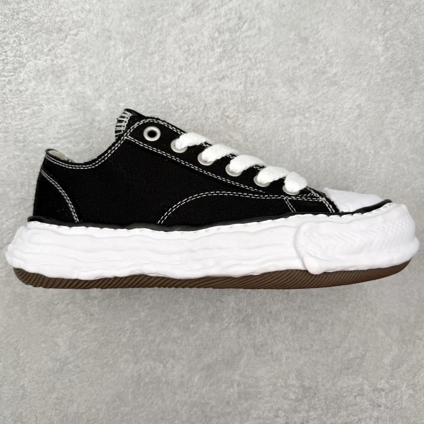 Maison Mihara Yasuhiro OG Sole Sneakers 三原康裕创新溶解风变形溶