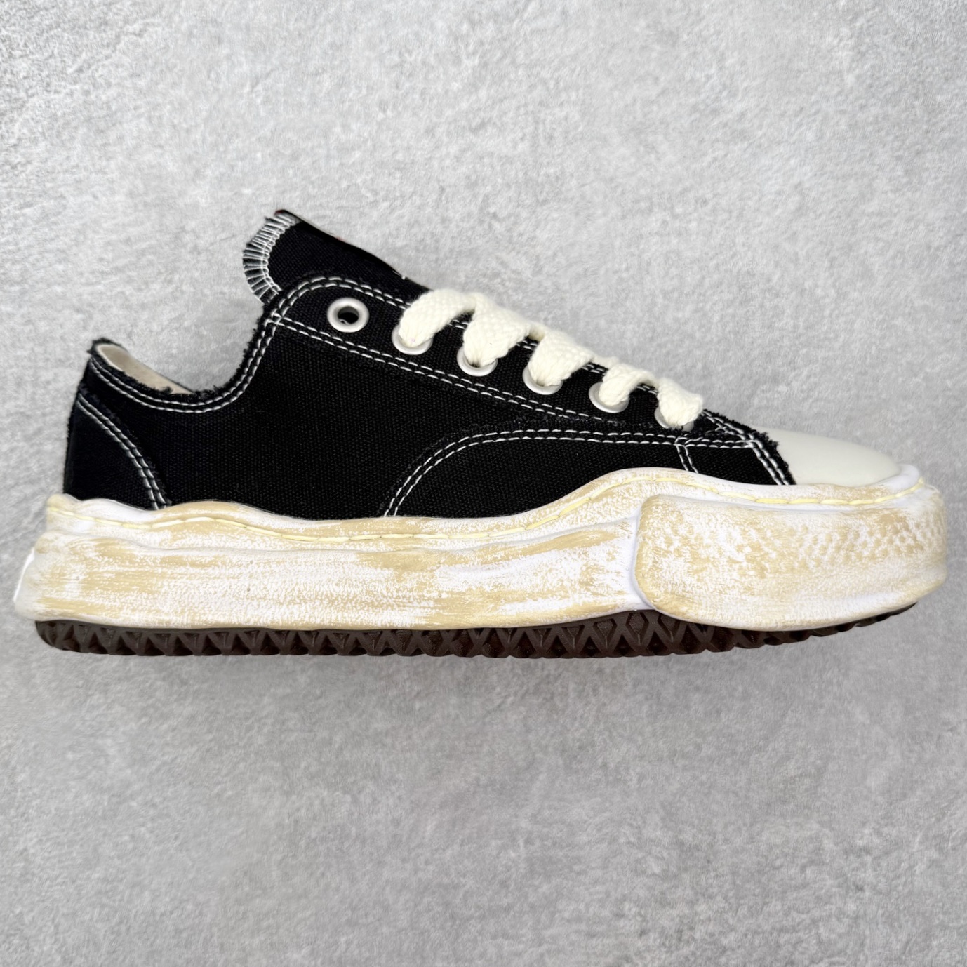 Maison Mihara Yasuhiro OG Sole Sneakers 三原康裕创新溶解风变形溶