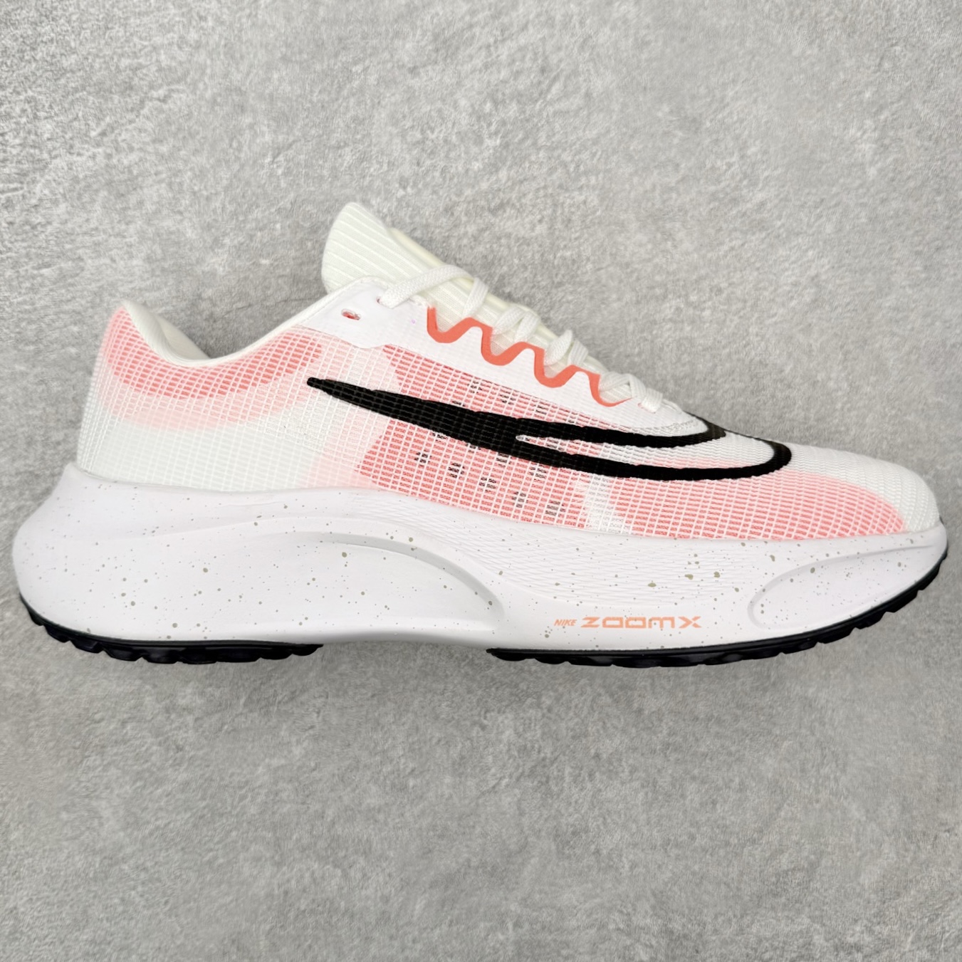 ＃福利特价‼️ NK Zoom Fly 5 马拉松长跑运动休闲缓震碳板跑步鞋 实拍调校N版已经零色差零失