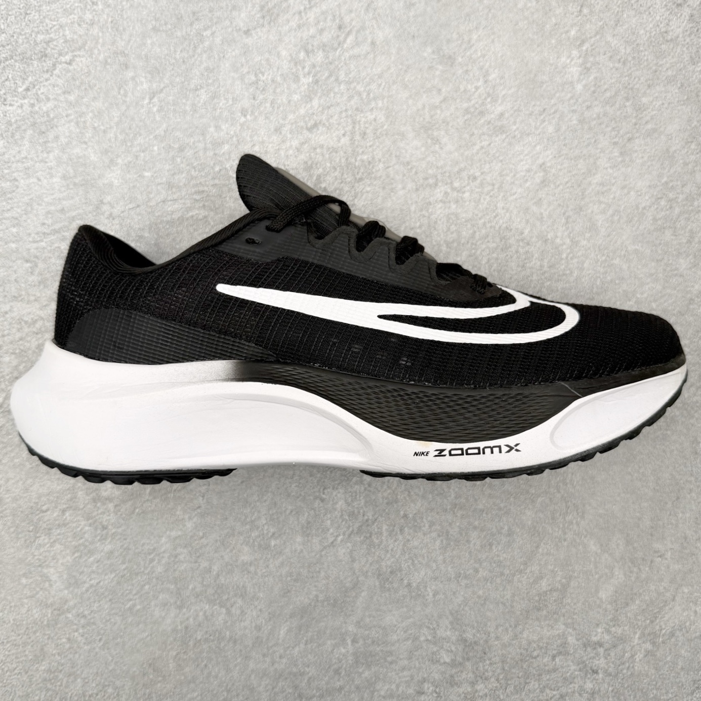 ＃福利特价‼️ NK Zoom Fly 5 马拉松长跑运动休闲缓震碳板跑步鞋 实拍调校N版已经零色差零失