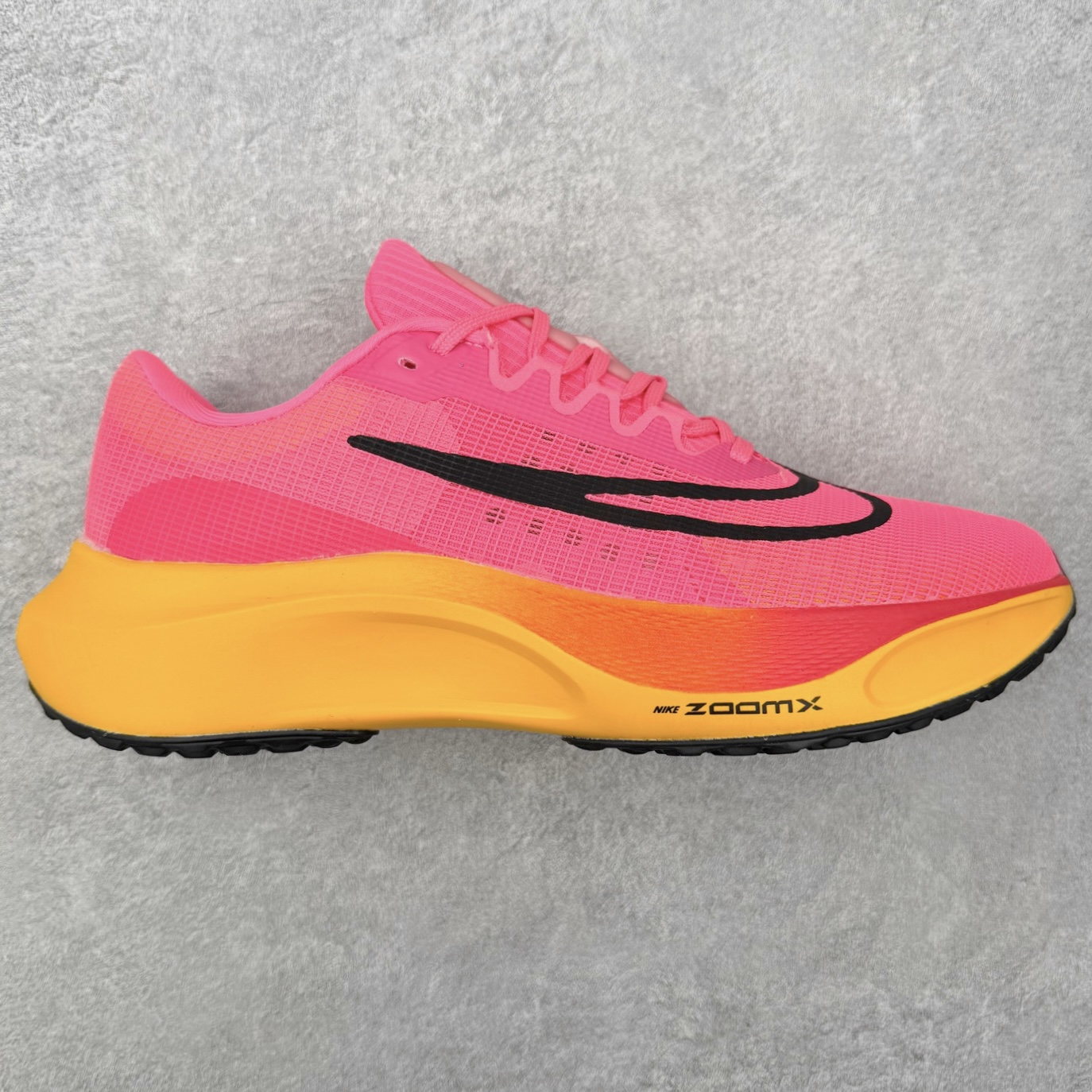 ＃福利特价‼️ NK Zoom Fly 5 马拉松长跑运动休闲缓震碳板跑步鞋 实拍调校N版已经零色差零失