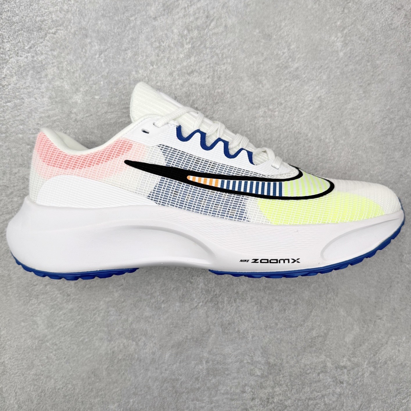 ＃福利特价‼️ NK Zoom Fly 5 马拉松长跑运动休闲缓震碳板跑步鞋 实拍调校N版已经零色差零失
