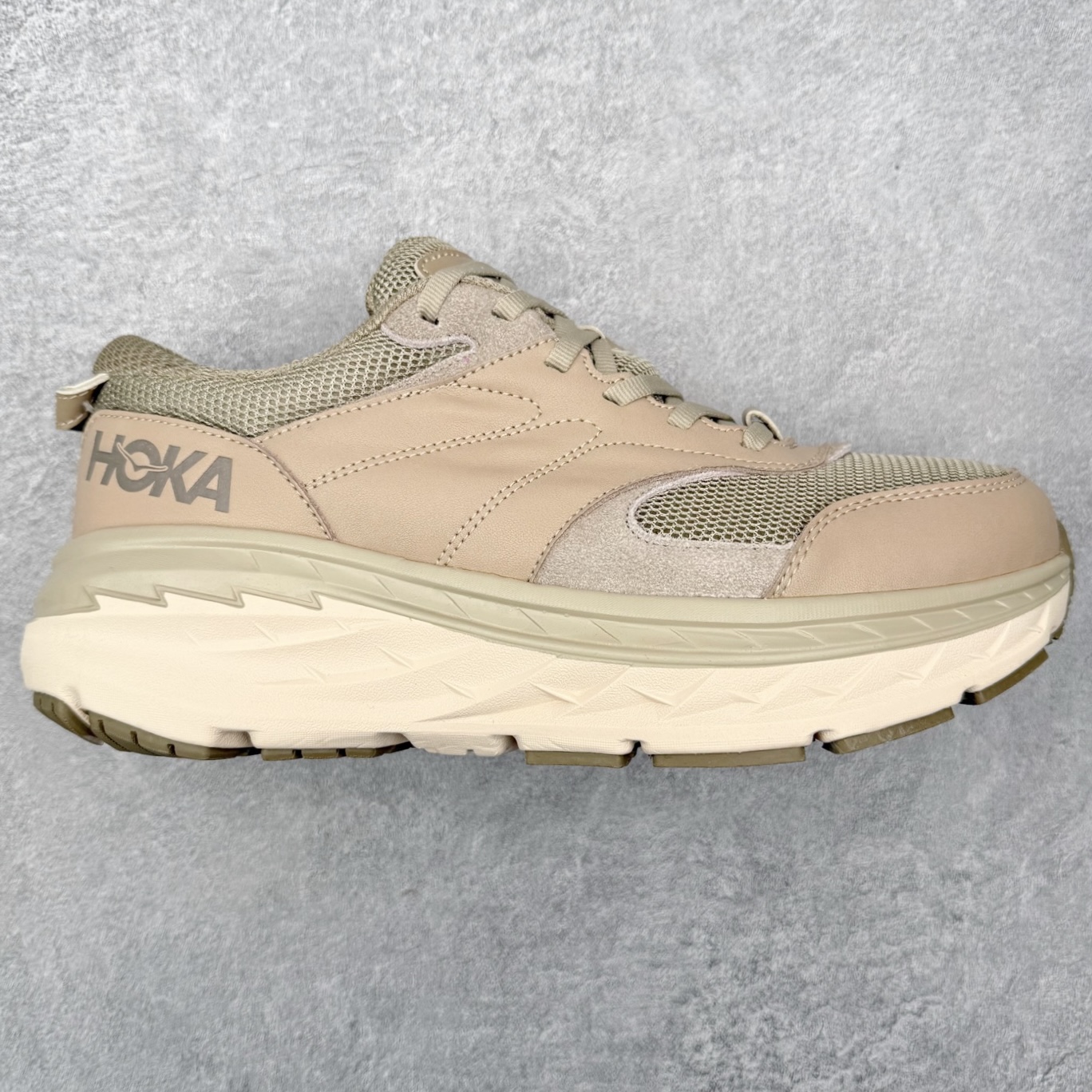 HOKA ONE ONE Bondi L 舒适百搭减震防滑耐磨低帮休闲跑步鞋 HOKA ONE ONE是