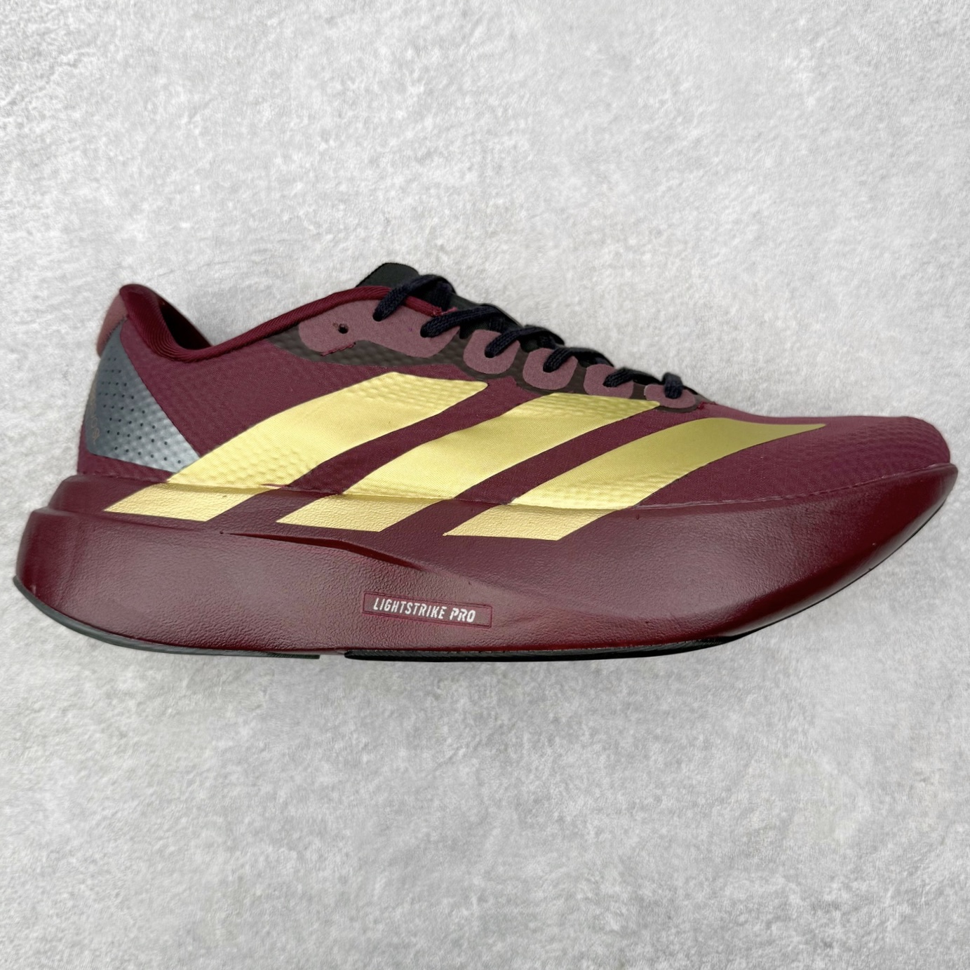 AD Adizero EVO SL WOVEN 马拉松竞速专业跑鞋 CELERMESH针织网面非常轻薄 