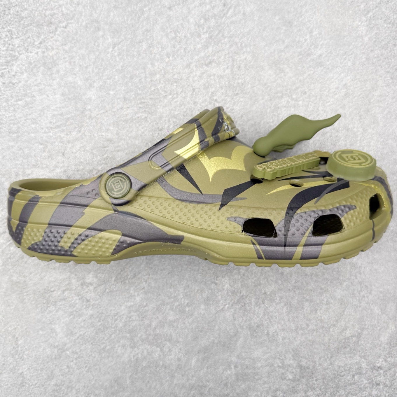 Clot x Crocs Classic Clog卡骆驰陈冠希联名限定合作系列EVA经典一脚蹬包头洞洞鞋