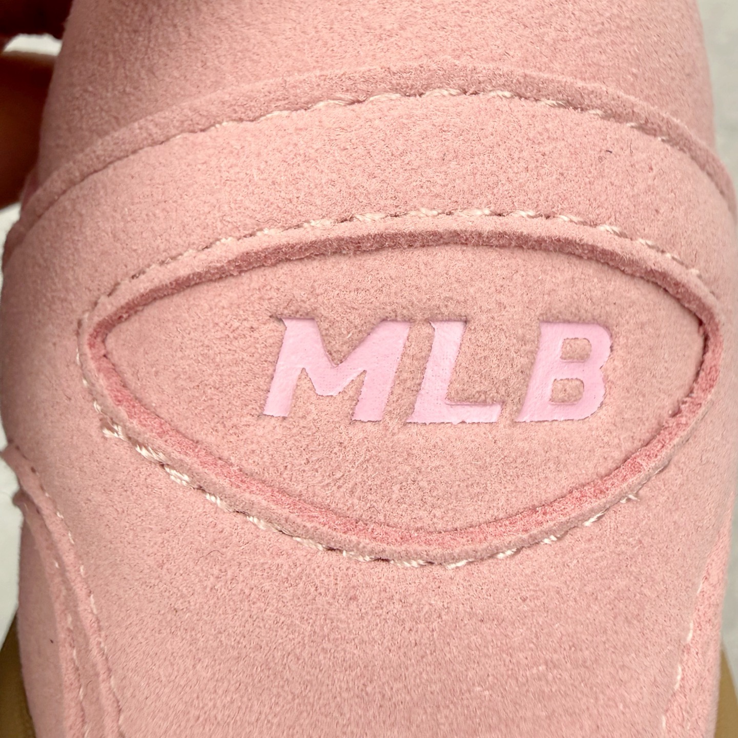MLB 纽约洋基队合成革休闲舒适复古时尚双色鞋带轻量运动百搭豆豆薄底鞋防滑轻便低帮板鞋 男女同款 MLB