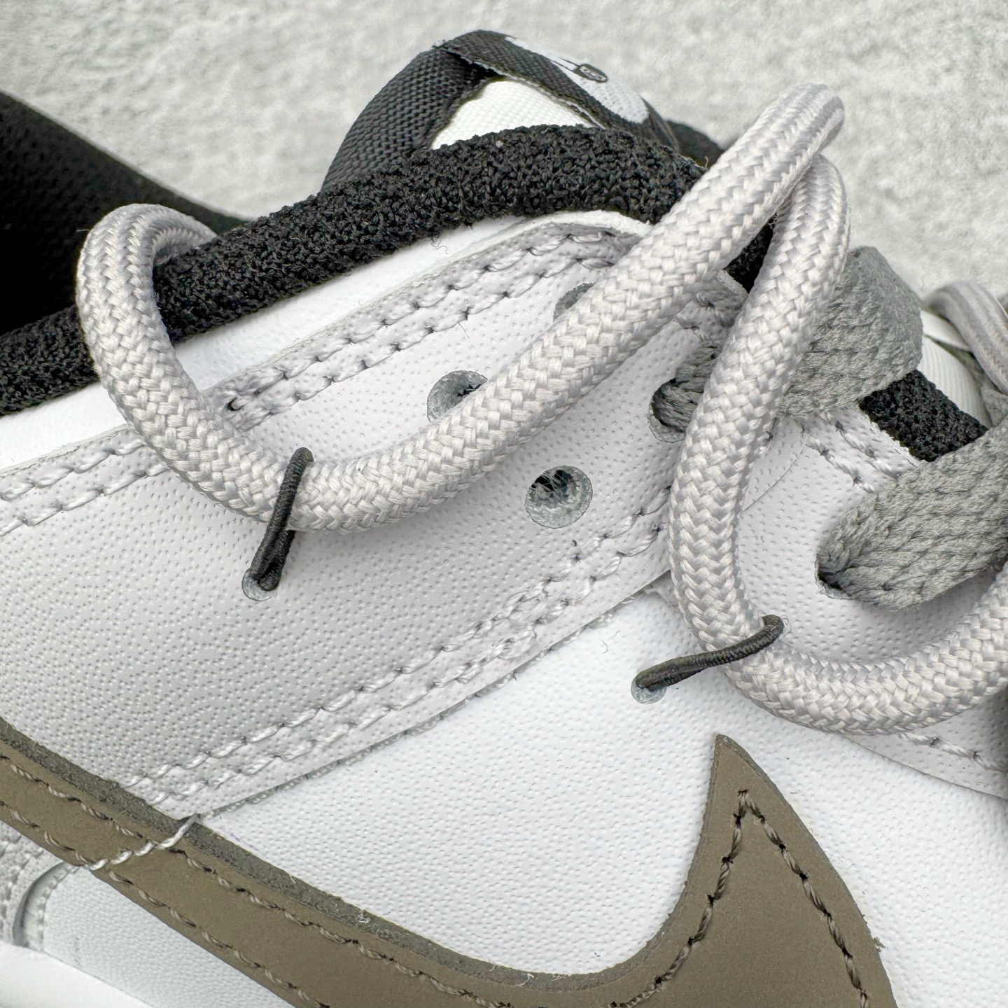 ＃YC纯原 NK Dunk Low 暮山紫 CW1590-100 此款灵感取自天光将尽时，远山那一抹氤氲
