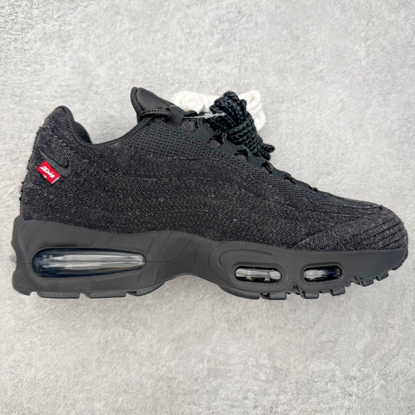 ＃KZ神版 Levi's x NK Air Max 95 舒适耐磨 低帮跑步鞋 男女同款 李维斯联名黑色