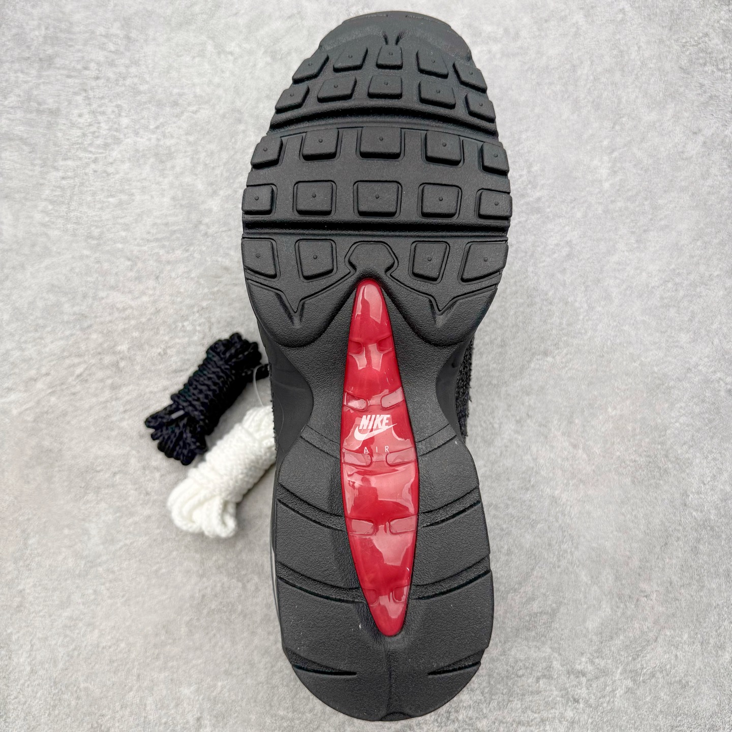 ＃KZ神版 Levi's x NK Air Max 95 舒适耐磨 低帮跑步鞋 男女同款 李维斯联名黑色