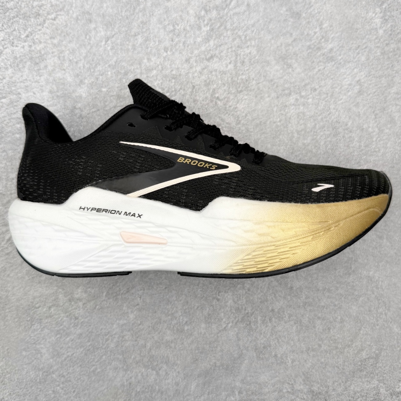 ＃福利特价‼️Brooks Hyperion 布鲁克斯旋风2代舒适百搭防滑轻便低帮跑步鞋 Brooks 