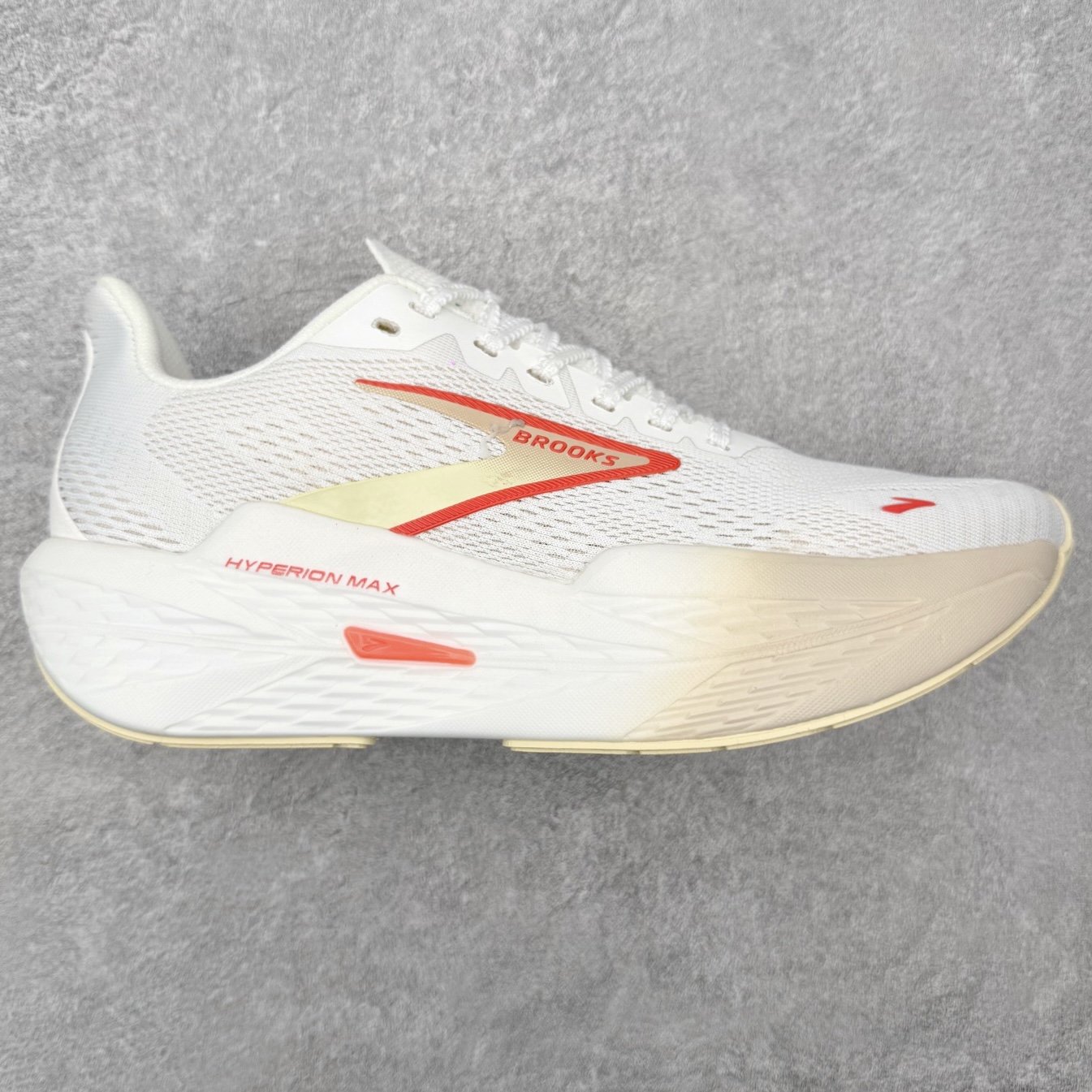 ＃福利特价‼️Brooks Hyperion 布鲁克斯旋风2代舒适百搭防滑轻便低帮跑步鞋 Brooks 