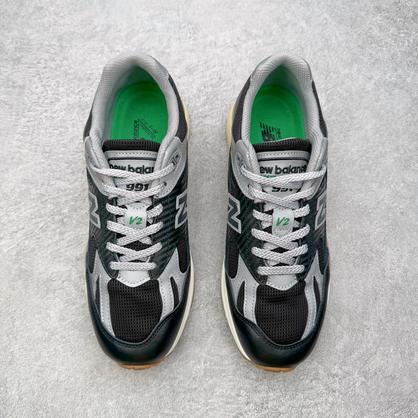 Up There × New Balance NB991 V2 舒适贴合 低帮跑步鞋 男女同款 联名黑色