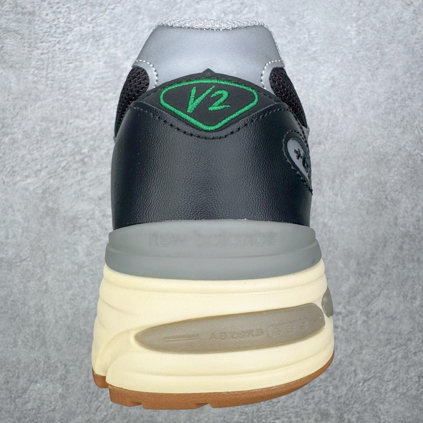 Up There × New Balance NB991 V2 舒适贴合 低帮跑步鞋 男女同款 联名黑色