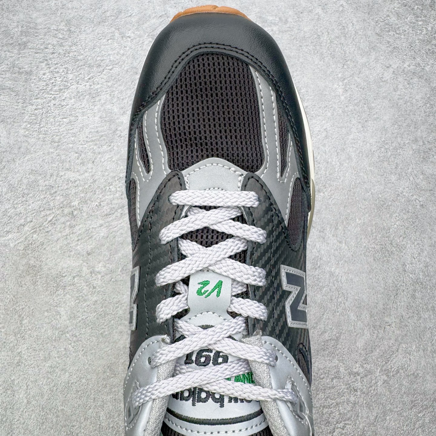 Up There × New Balance NB991 V2 舒适贴合 低帮跑步鞋 男女同款 联名黑色