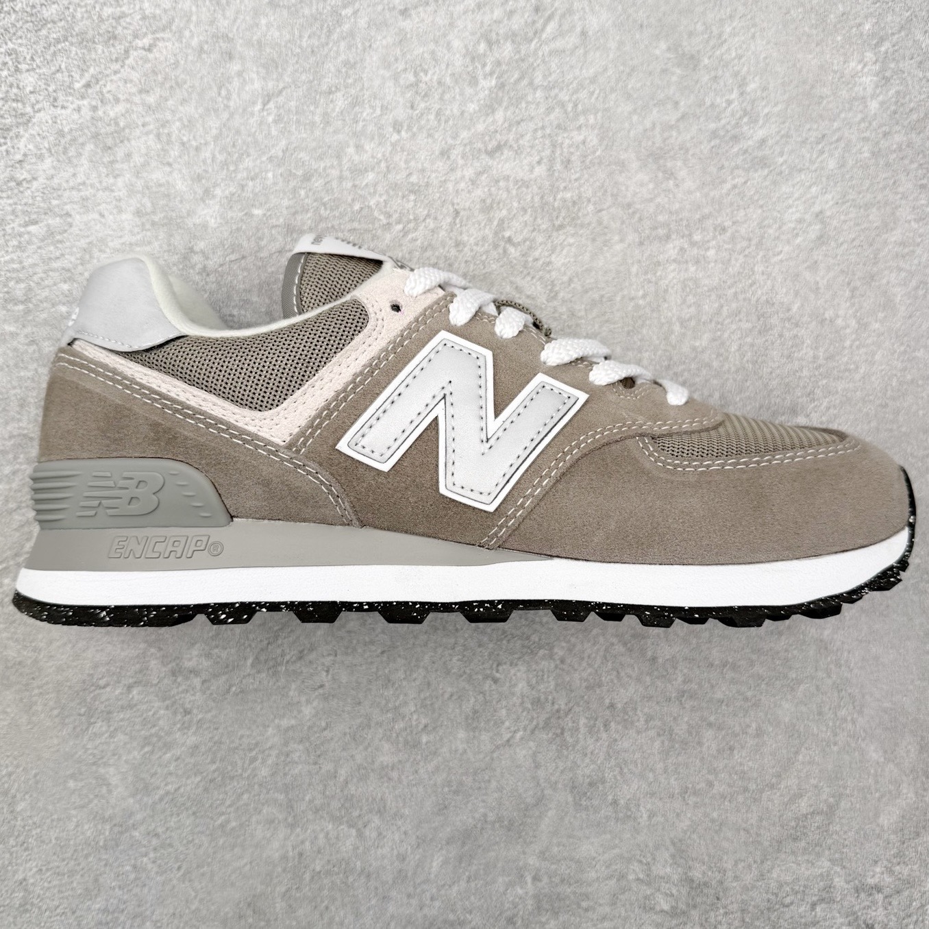 ＃DT纯原 New Balance NB574 新百伦系列复古运动跑鞋 材质细节鞋标处理与正品无差 原版