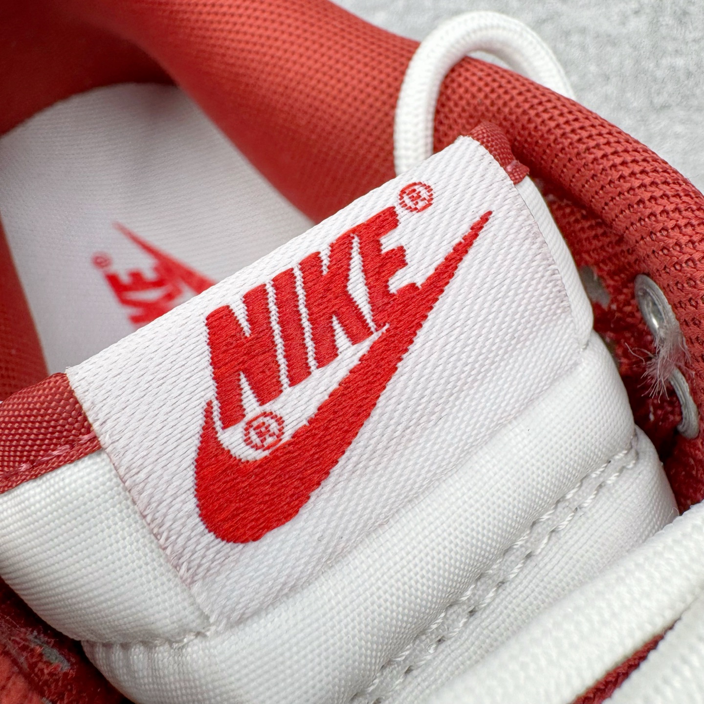 ＃YC纯原福利‼️NK Dunk Low 定制系列天花板 无原鞋不开发 全系列得物原鞋一比一校对开发 配