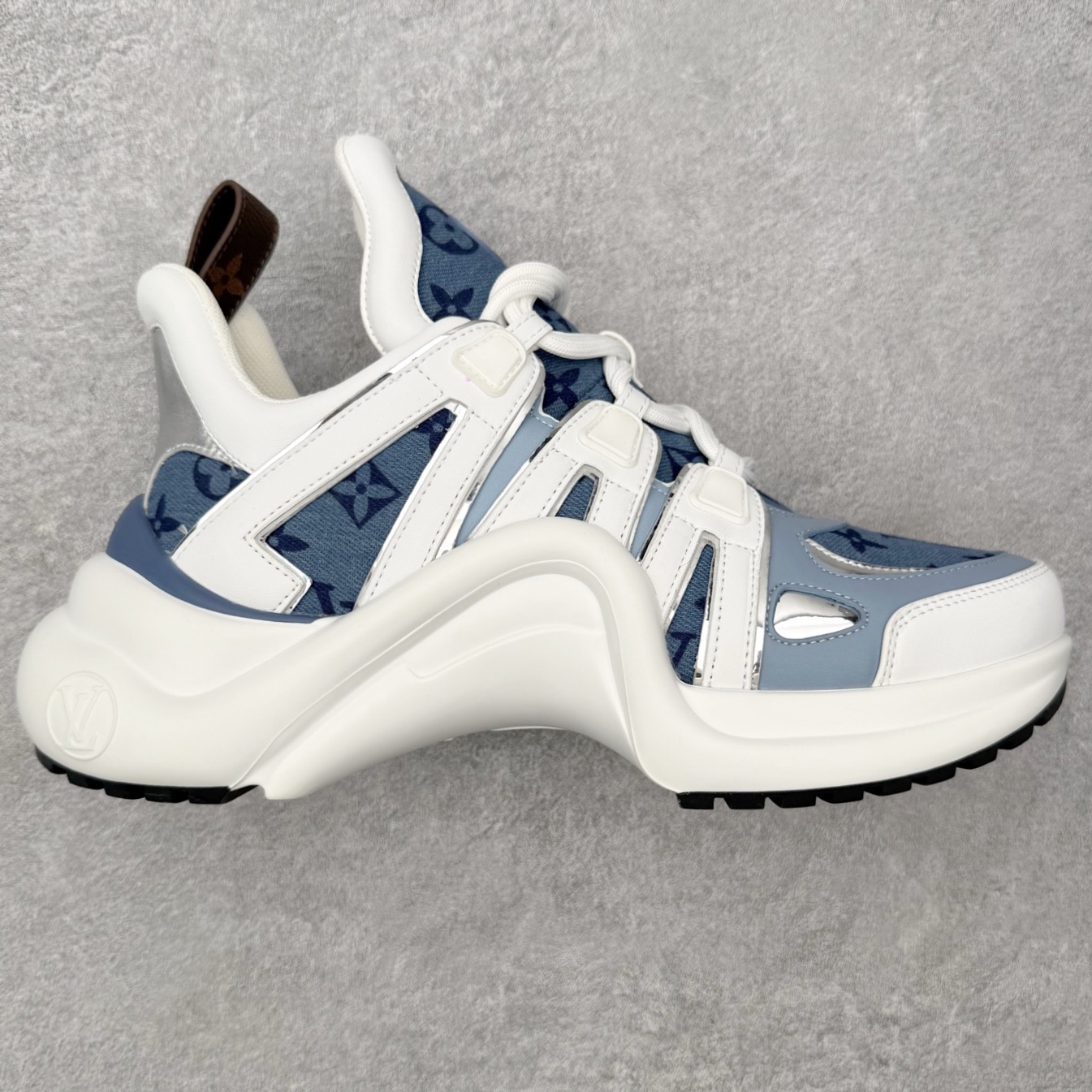 图片[6]-＃纯原 Louis Vuitton Archlight Sneakers lv真皮拼色减震运动弓型舞蹈复古走秀老爹运动鞋 升级2023原装配件5D效果礼盒及全套原装配件包装物#支持感应NFC官网跳转#雪梨形超软沙绒纸团+细节制造精品#采用头层小牛皮革饰片#独立开发TPU回弹中底#组合TPR耐磨外底#超软皮内里脚垫❗ 尺码：35-39-选品中心