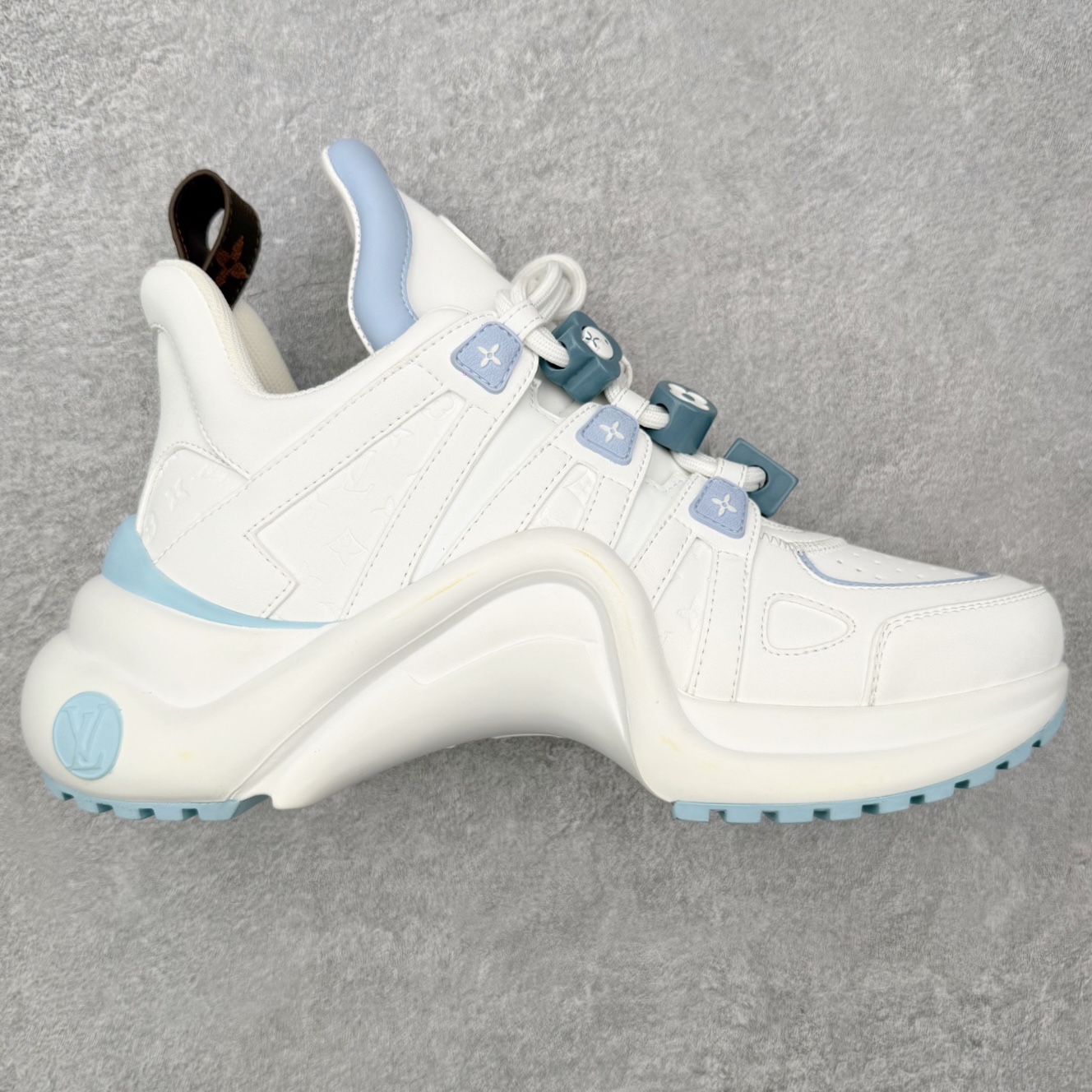 图片[7]-＃纯原 Louis Vuitton Archlight Sneakers lv真皮拼色减震运动弓型舞蹈复古走秀老爹运动鞋 升级2023原装配件5D效果礼盒及全套原装配件包装物#支持感应NFC官网跳转#雪梨形超软沙绒纸团+细节制造精品#采用头层小牛皮革饰片#独立开发TPU回弹中底#组合TPR耐磨外底#超软皮内里脚垫❗ 尺码：35-39-选品中心